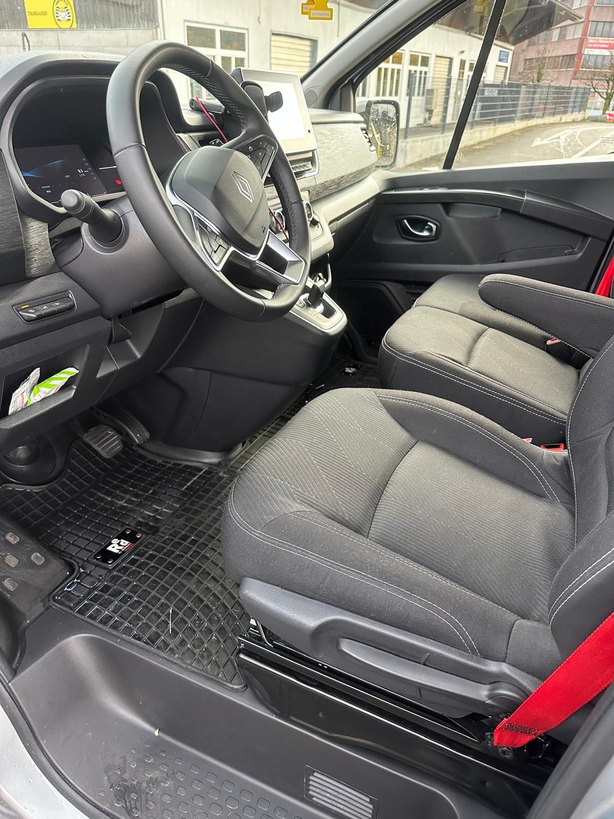 RENAULT Trafic RedEdition L2H1-image-5