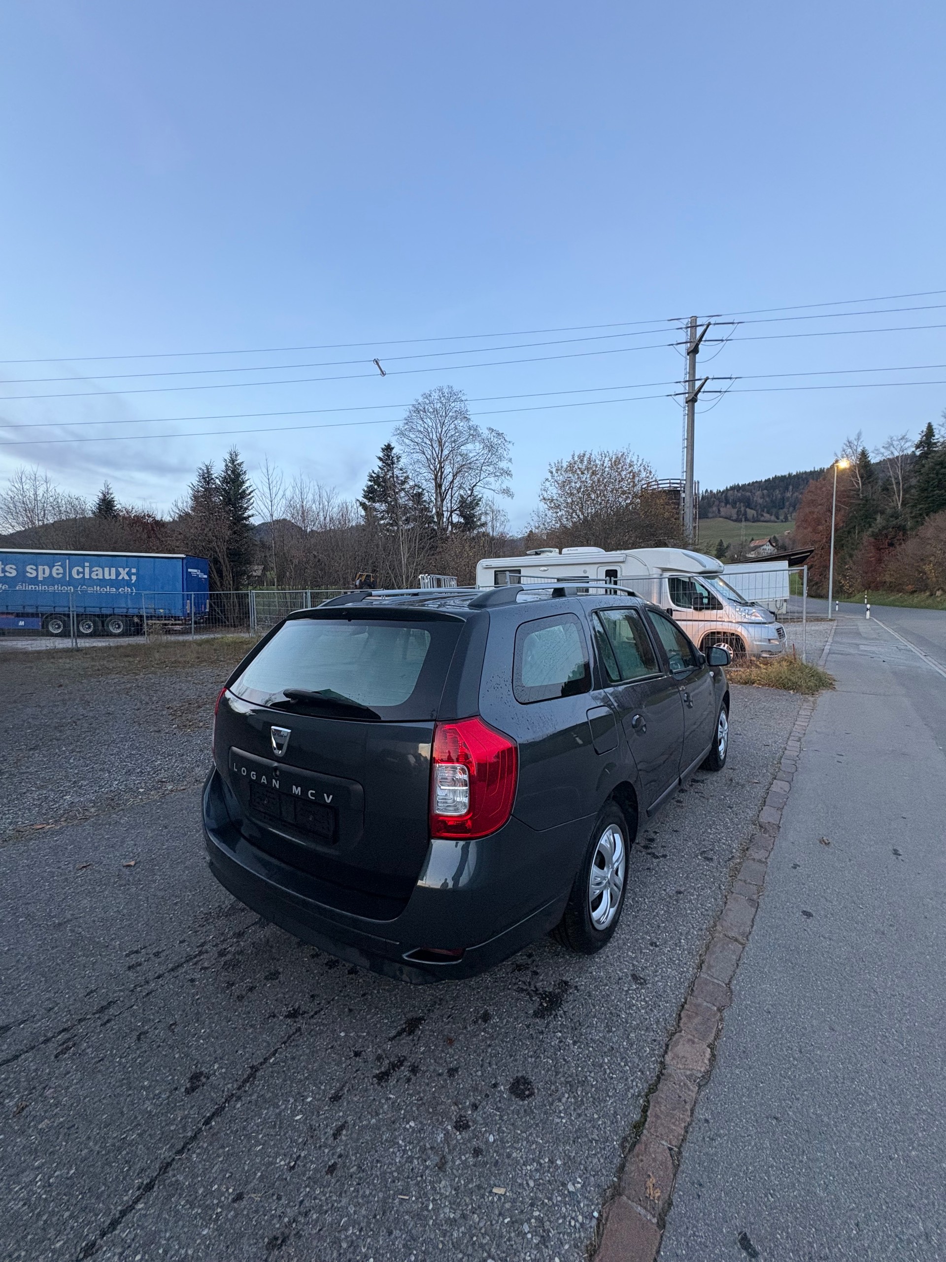 DACIA Logan MCV 0.9 Ambiance Automatic-image-5