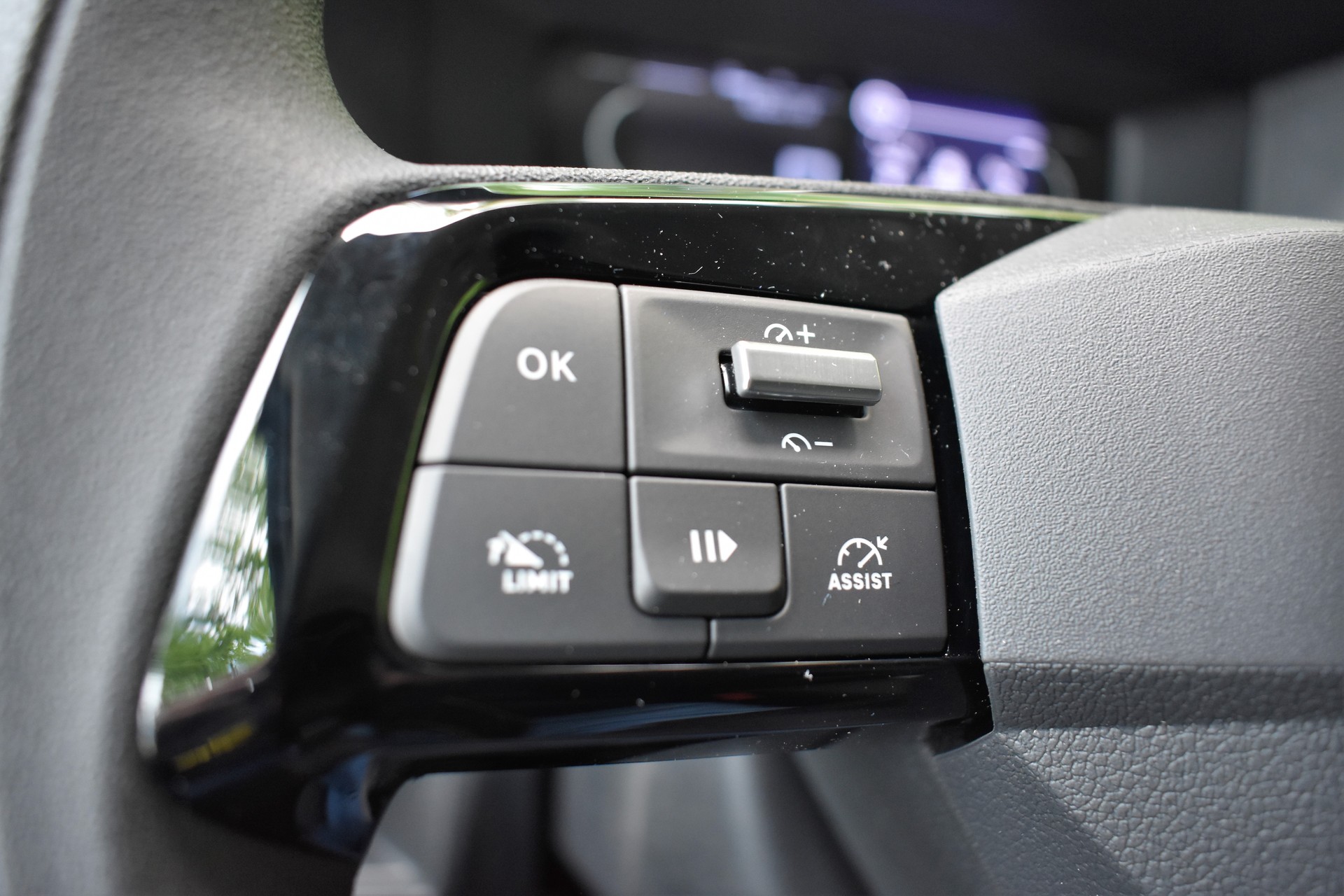 OPEL Vivaro Cargo 3.1 t 2.0 D s/s M-image-11