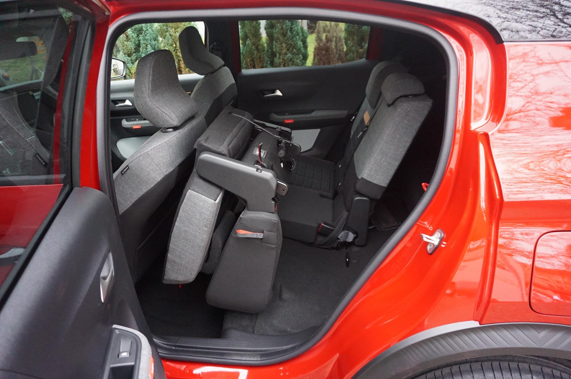 CITROEN C3 Aircross 1.2 Turbo Plus-image-7
