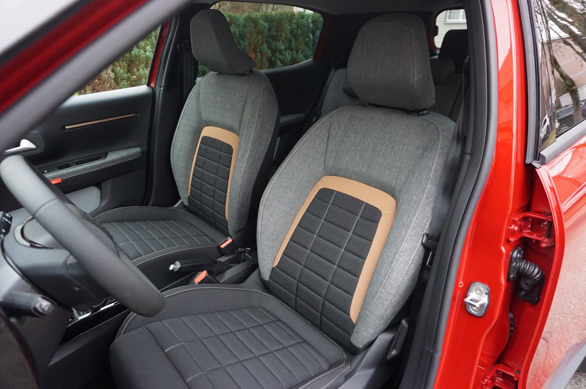 CITROEN C3 Aircross 1.2 Turbo Plus-image-9