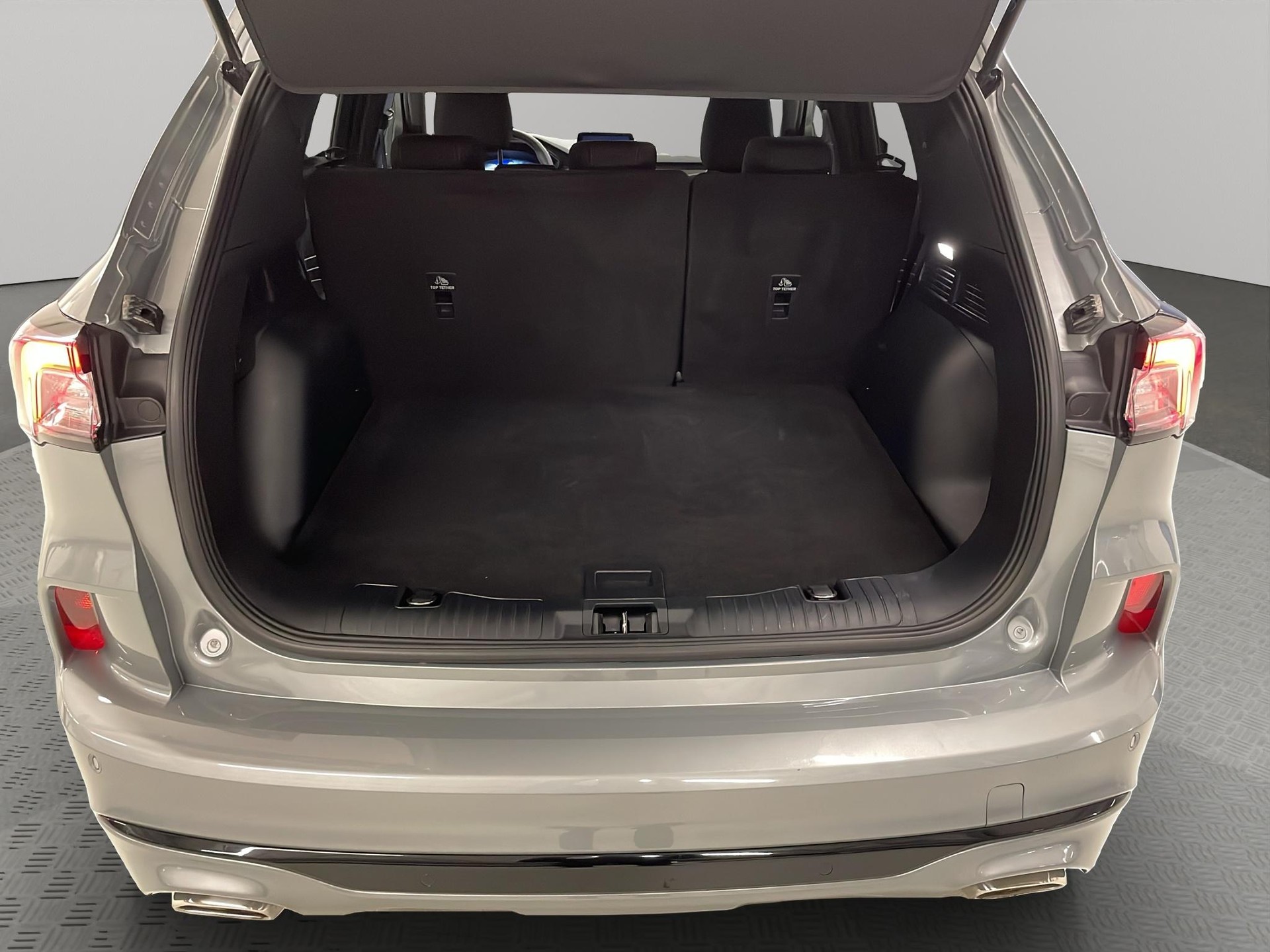 FORD Kuga 2.5 Plug-in Hybrid ST-Line-image-13
