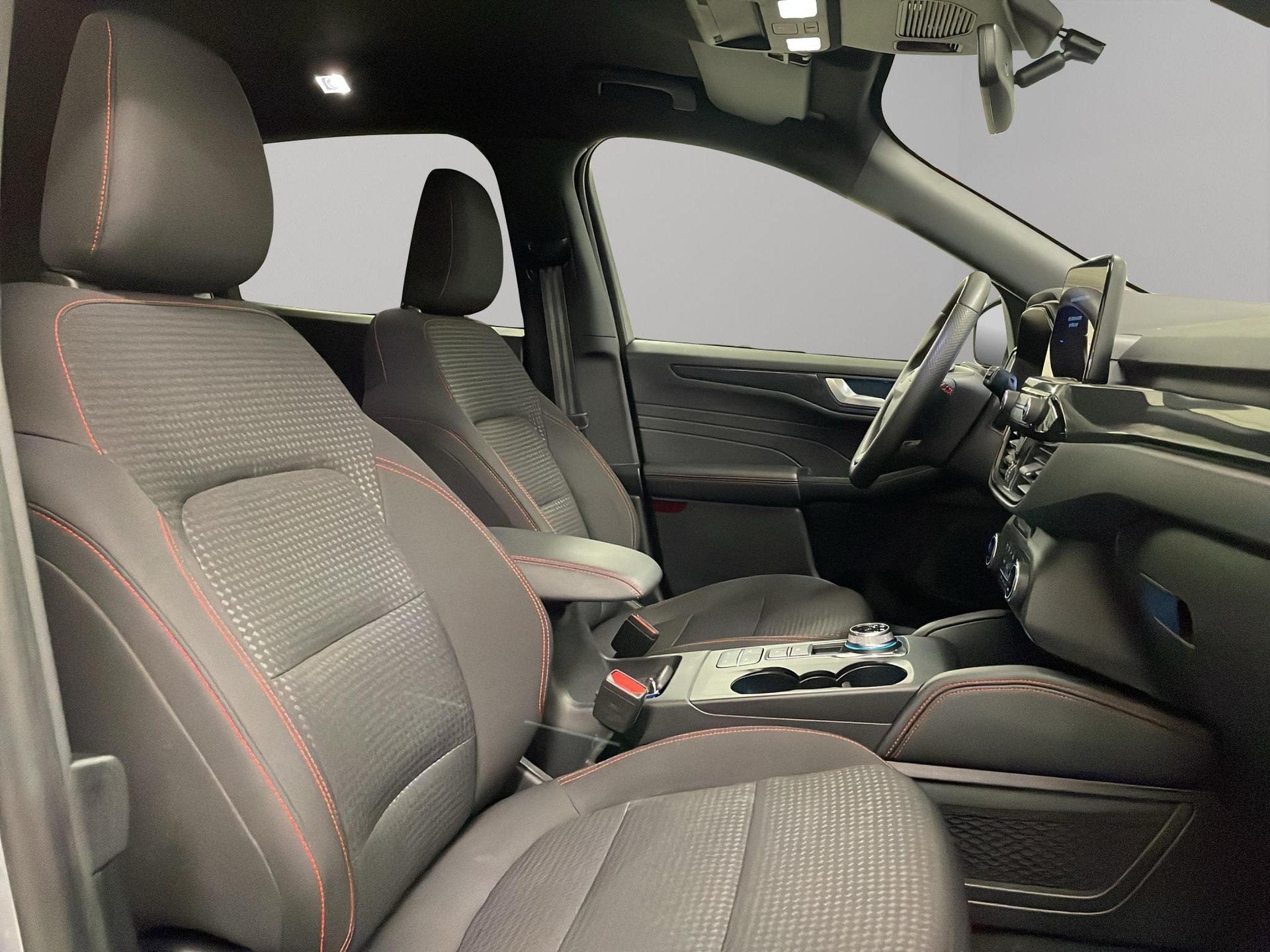 FORD Kuga 2.5 Plug-in Hybrid ST-Line-image-3