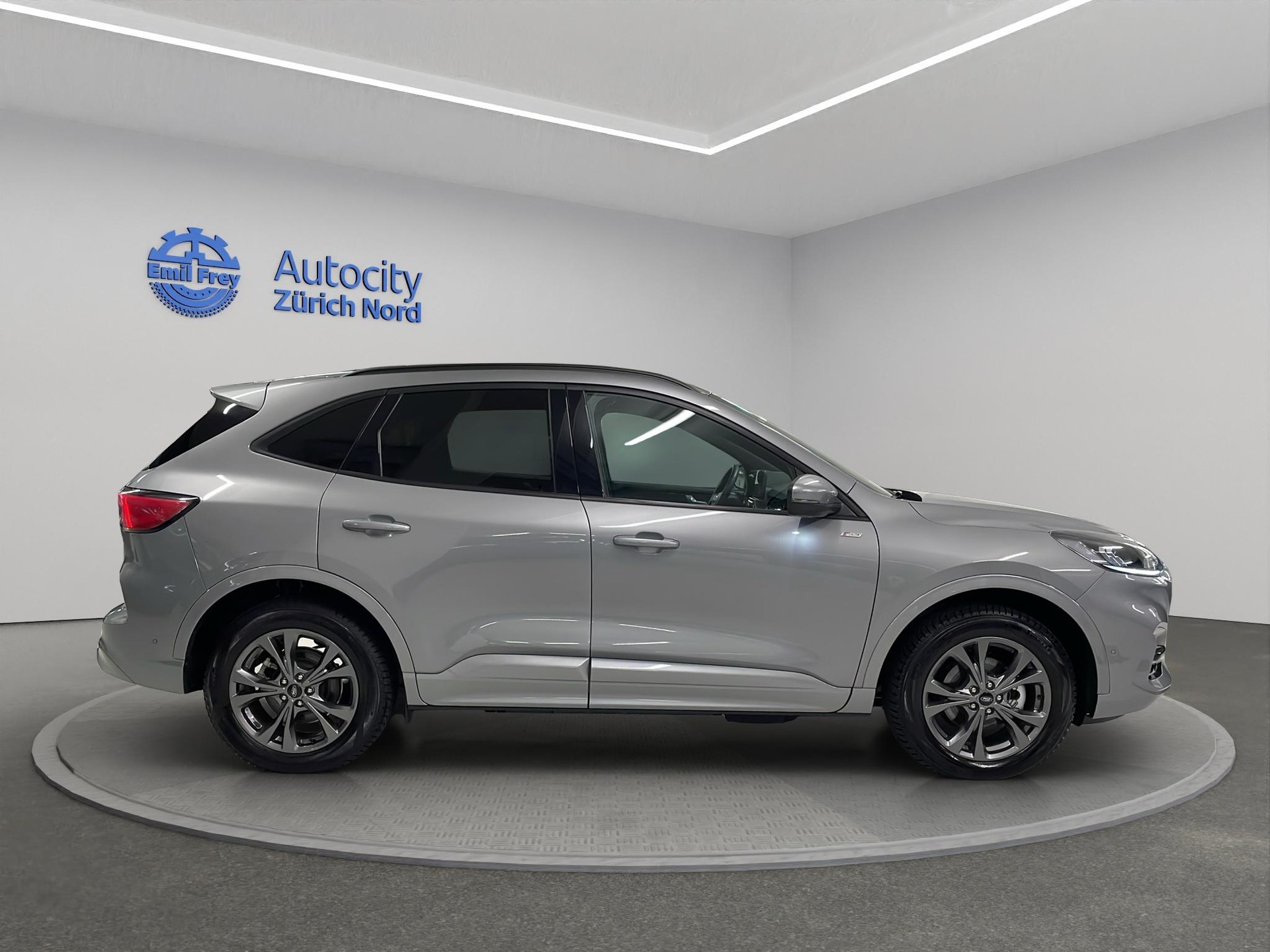 FORD Kuga 2.5 Plug-in Hybrid ST-Line-image-9