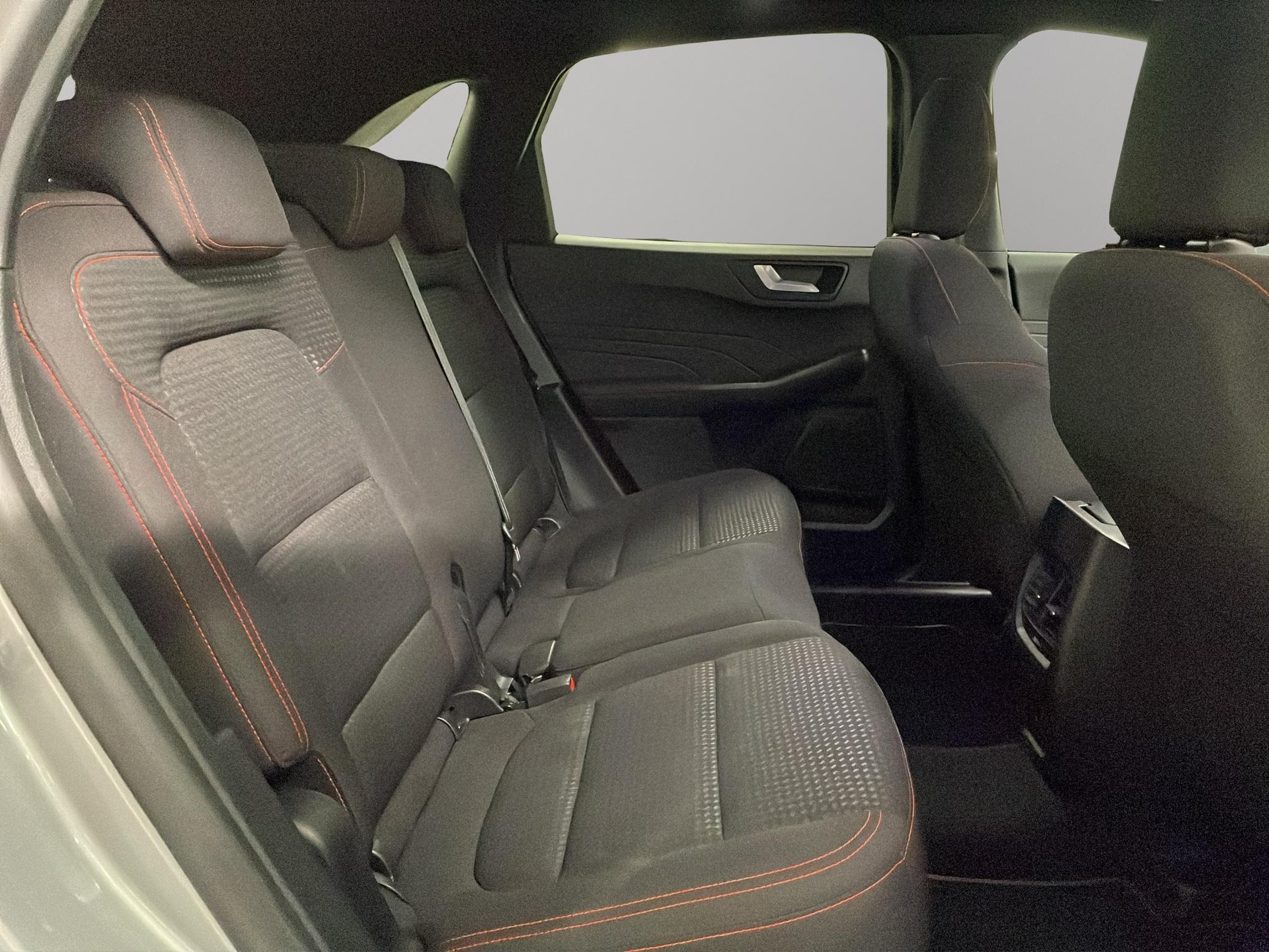 FORD Kuga 2.5 Plug-in Hybrid ST-Line-image-11