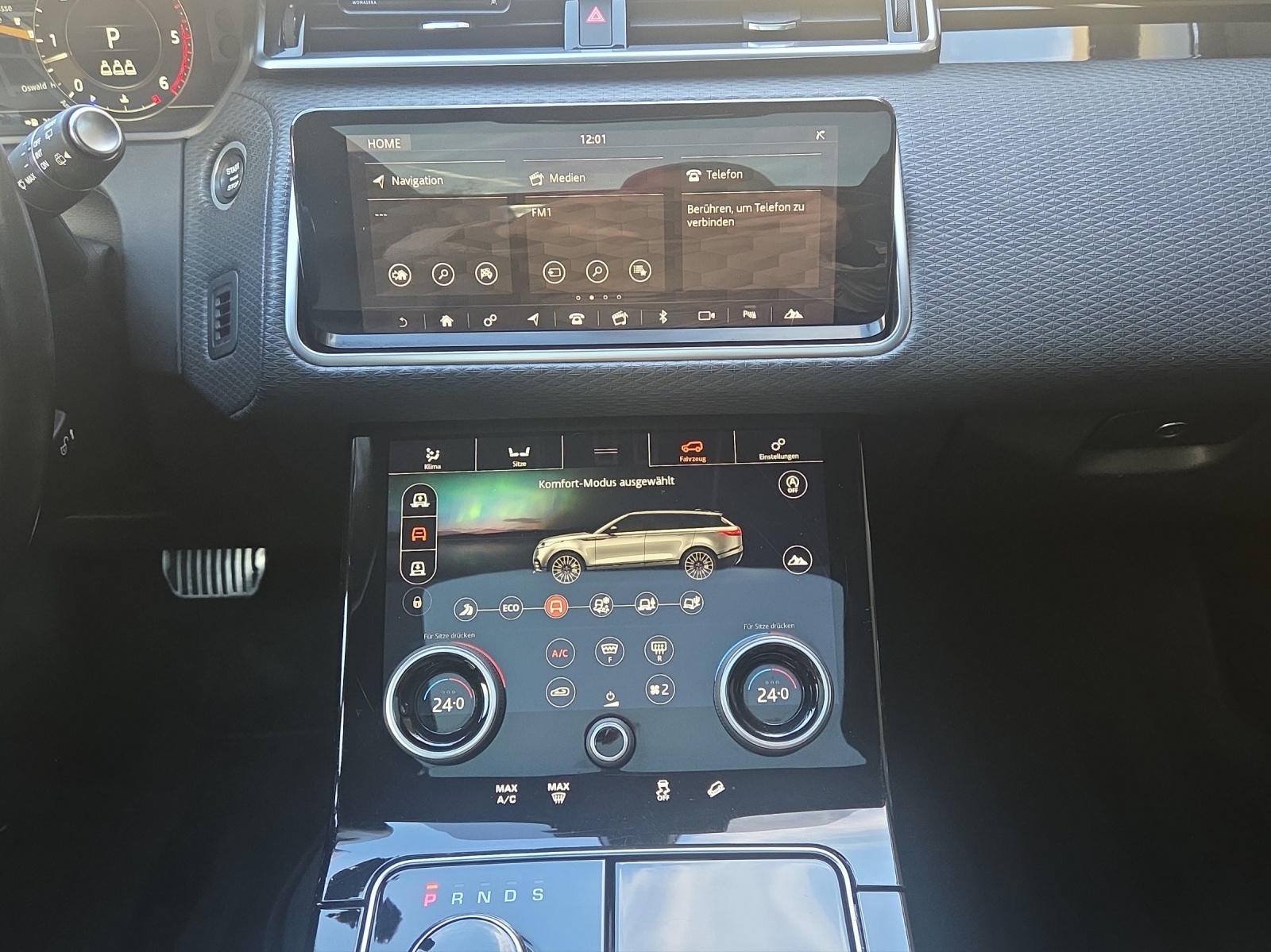 LAND ROVER Range Rover Velar R-Dynamic D 300 HSE Automatic-image-17