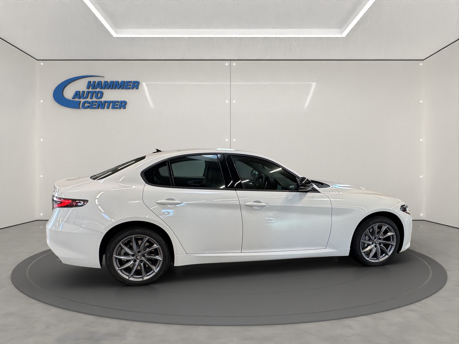 ALFA ROMEO Giulia 2.0 Q4 Sprint-image-1