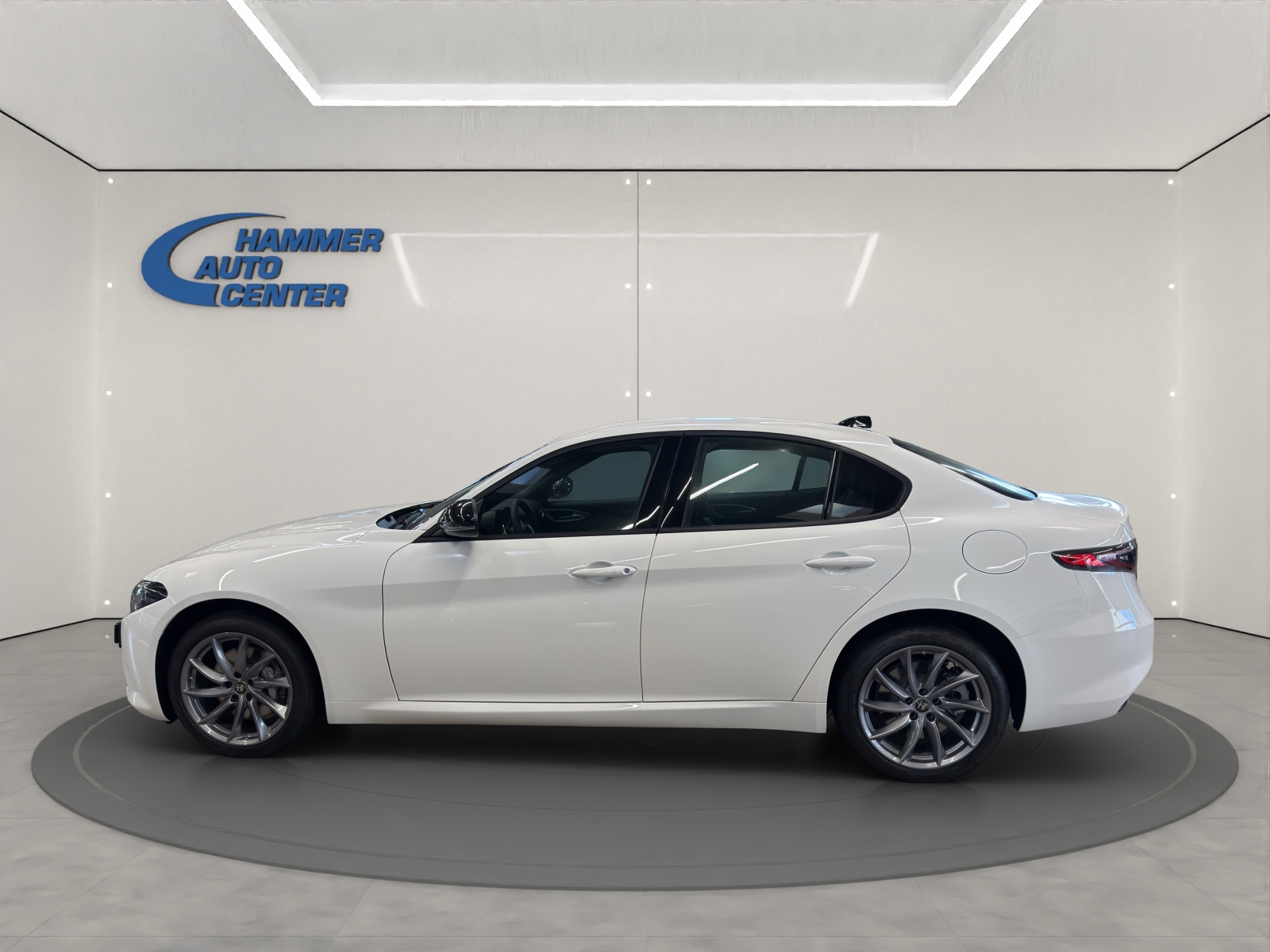 ALFA ROMEO Giulia 2.0 Q4 Sprint-image-3