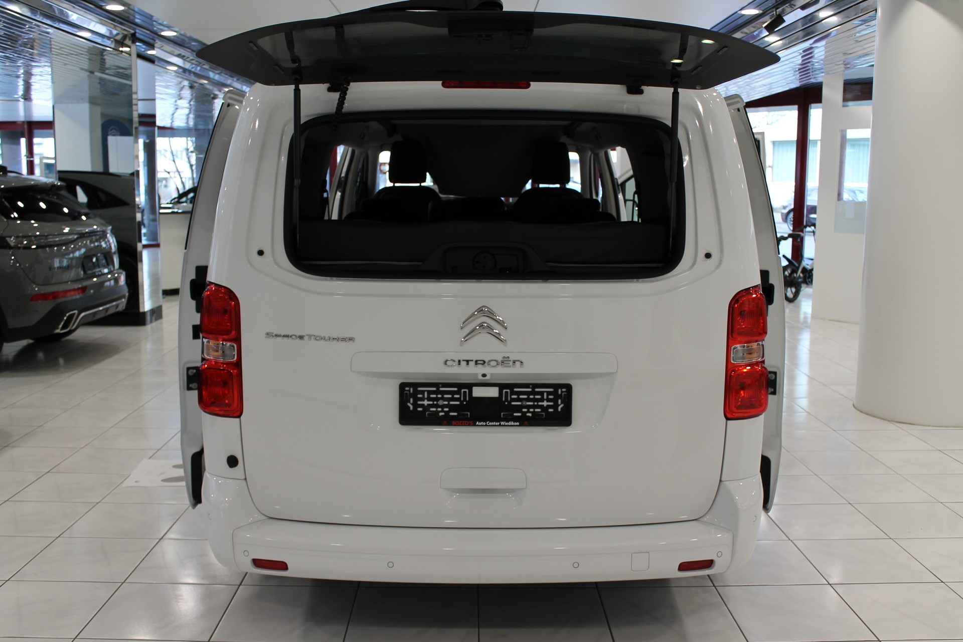 CITROEN Spacetourer Camper 2.0 BlueHDi Club XL EAT8-image-7
