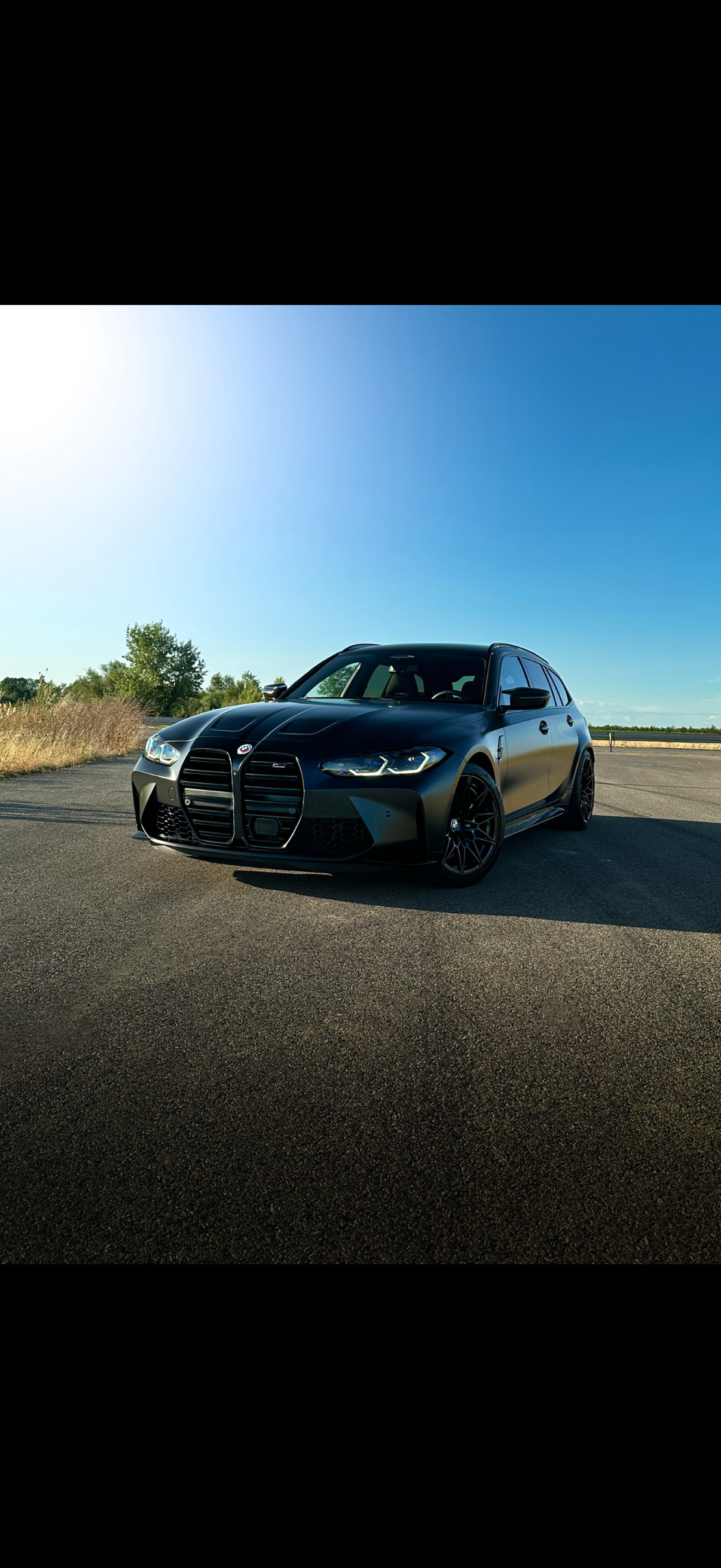BMW M3 Touring xDrive Competition M-image-2