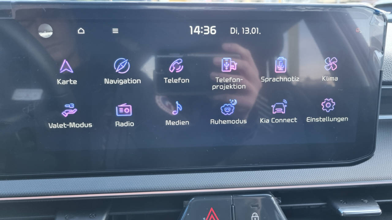 KIA Stonic 1.0 T-GDi MHEV GT-Line-image-11