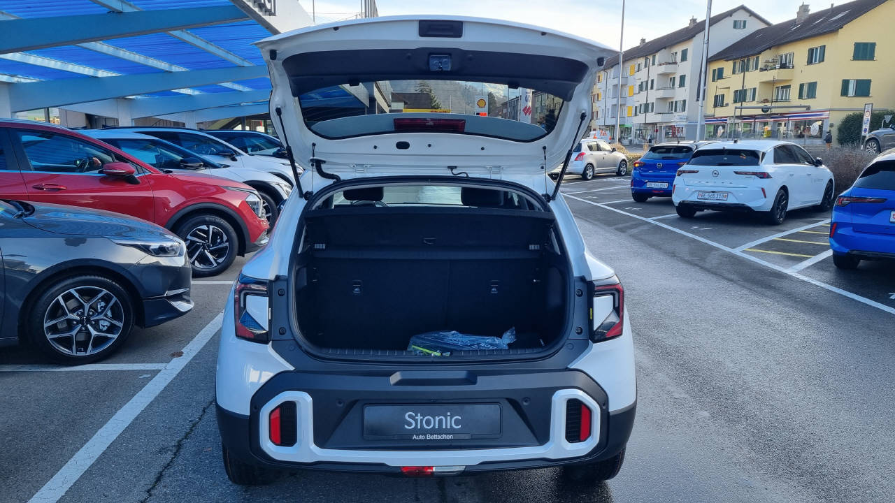 KIA Stonic 1.0 T-GDi MHEV GT-Line-image-8