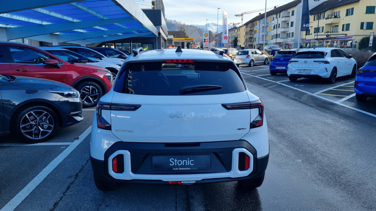 KIA Stonic 1.0 T-GDi MHEV GT-Line-image-5