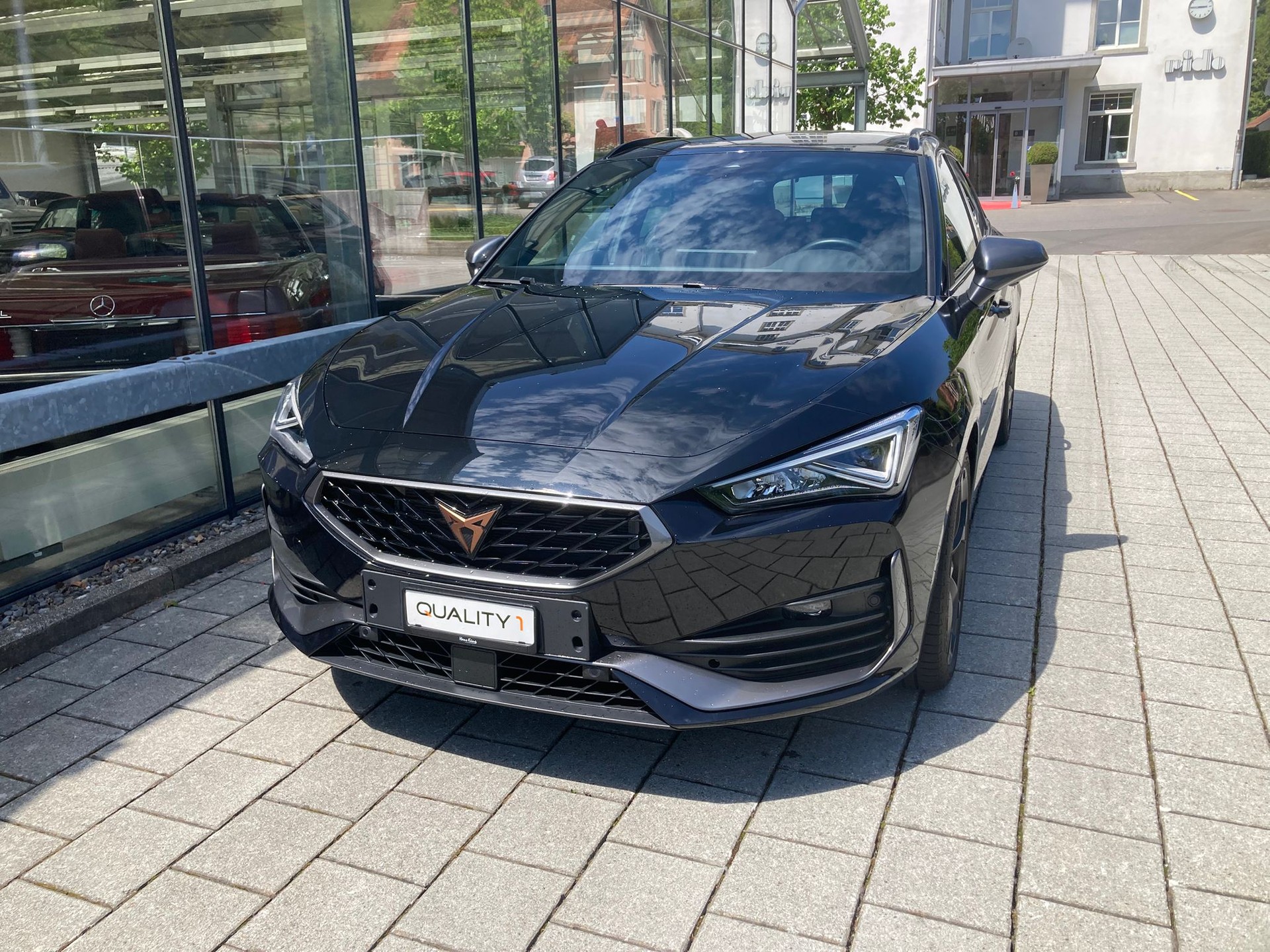 CUPRA LEON 1.5 TSI DSG-image-1