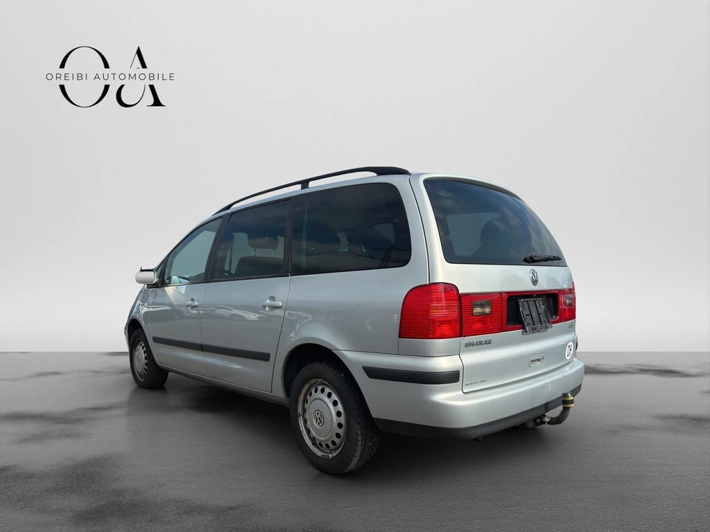 VW Sharan 1.8 T-image-2