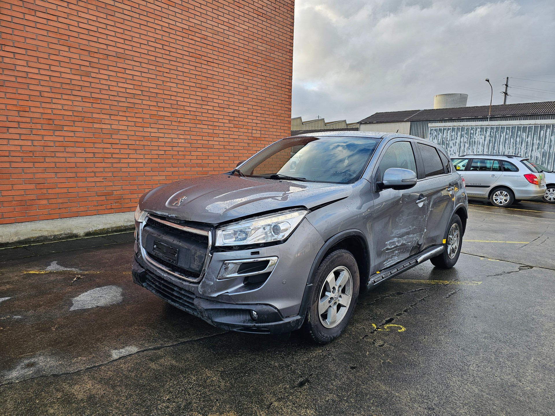 PEUGEOT 4008 1.6 HDi Allure 4WD