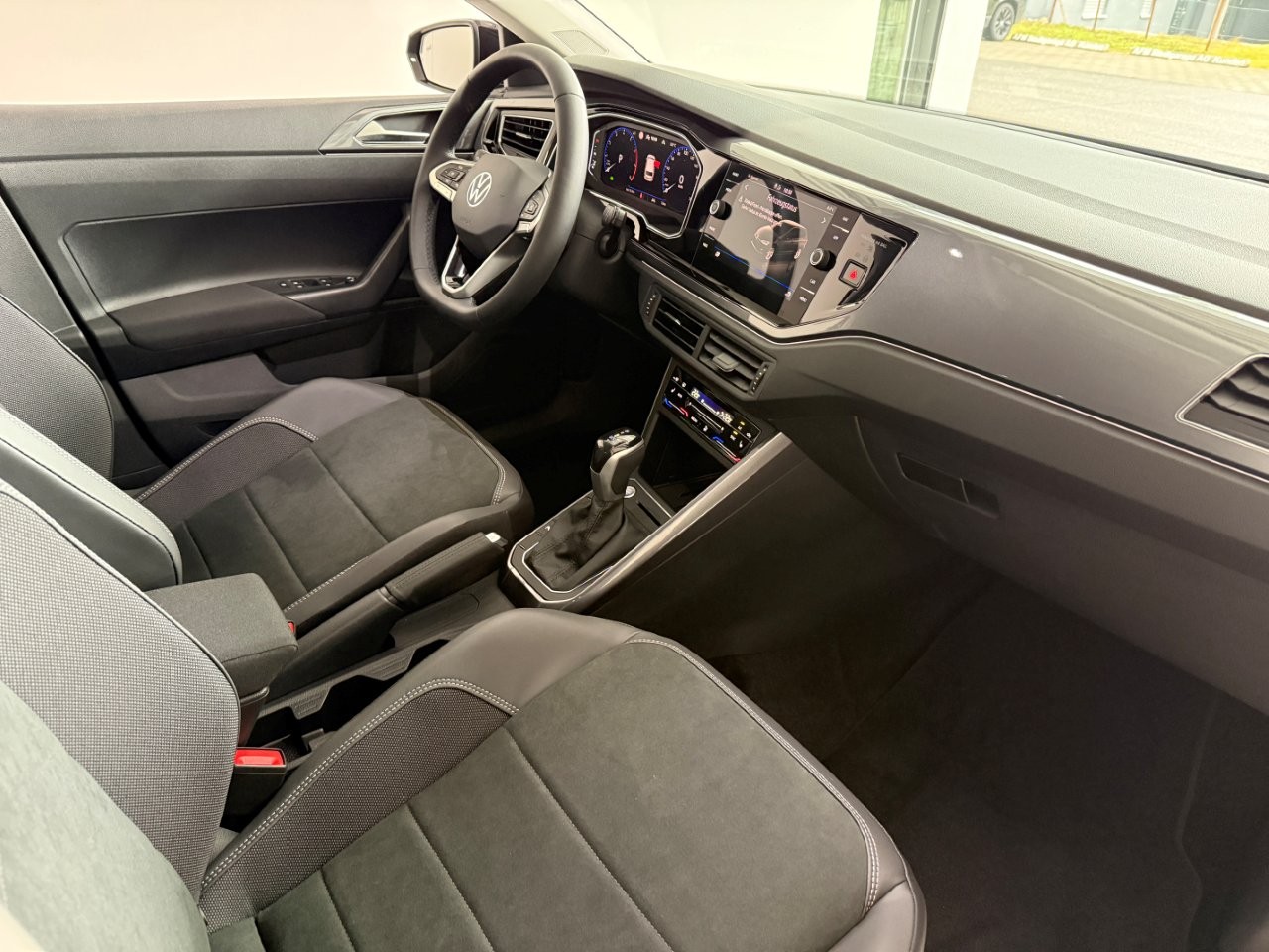 VW Polo 1.0 TSI Style DSG-image-6