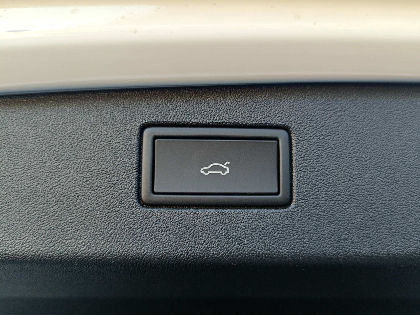 VW Tiguan 1.5 TSI evo2 eHybrid Life DSG-image-11
