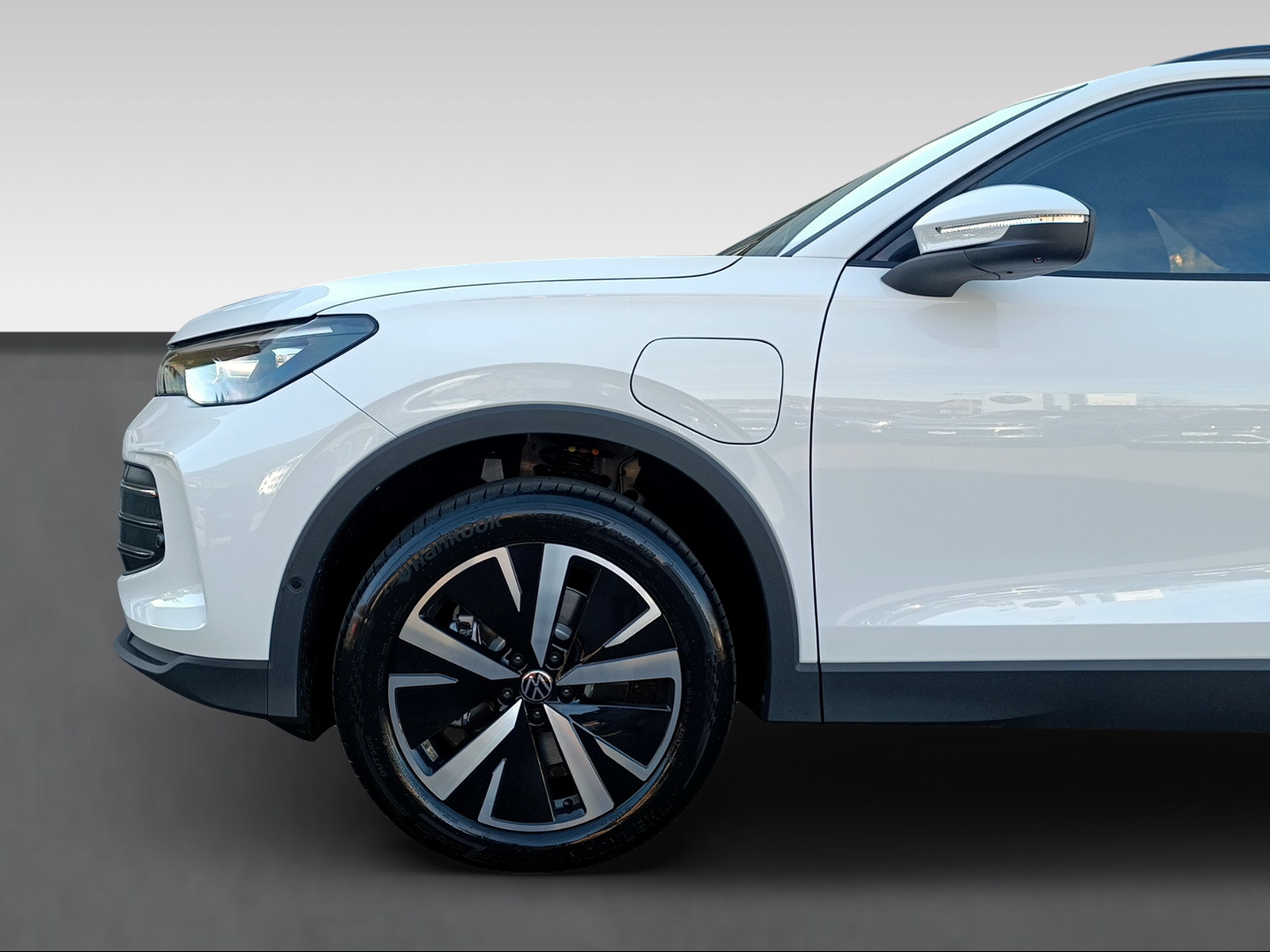 VW Tiguan 1.5 TSI evo2 eHybrid Life DSG-image-2