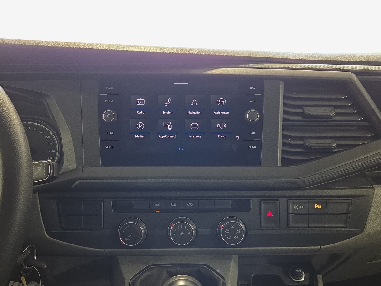 VW T6.1 2.0 TDI 4Motion-image-14