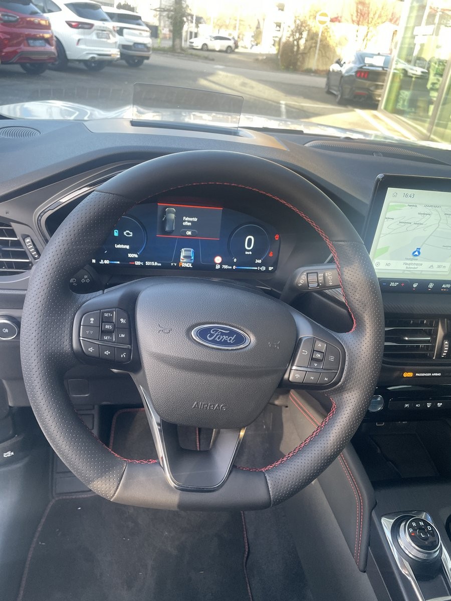 FORD Kuga 2.5 Hybrid ST-Line X 4x4-image-4
