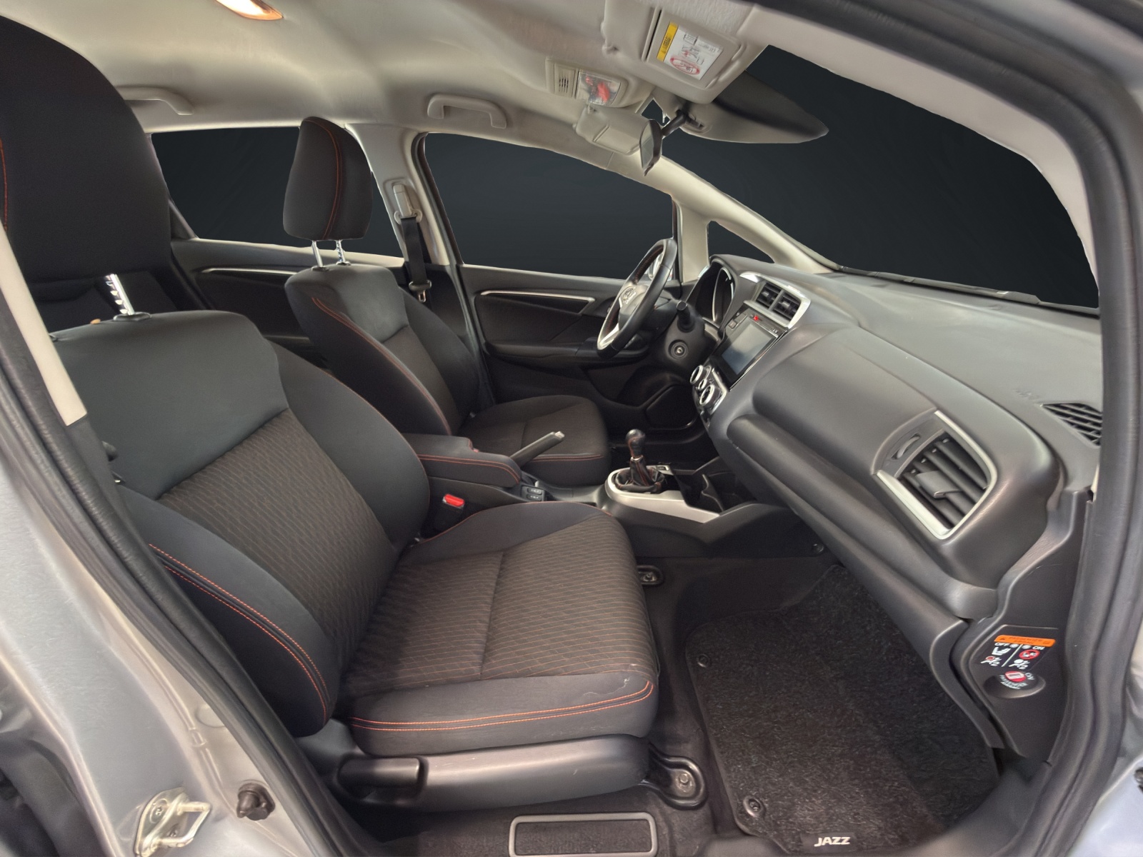 HONDA Jazz 1.5i-VTEC Dynamic-image-12