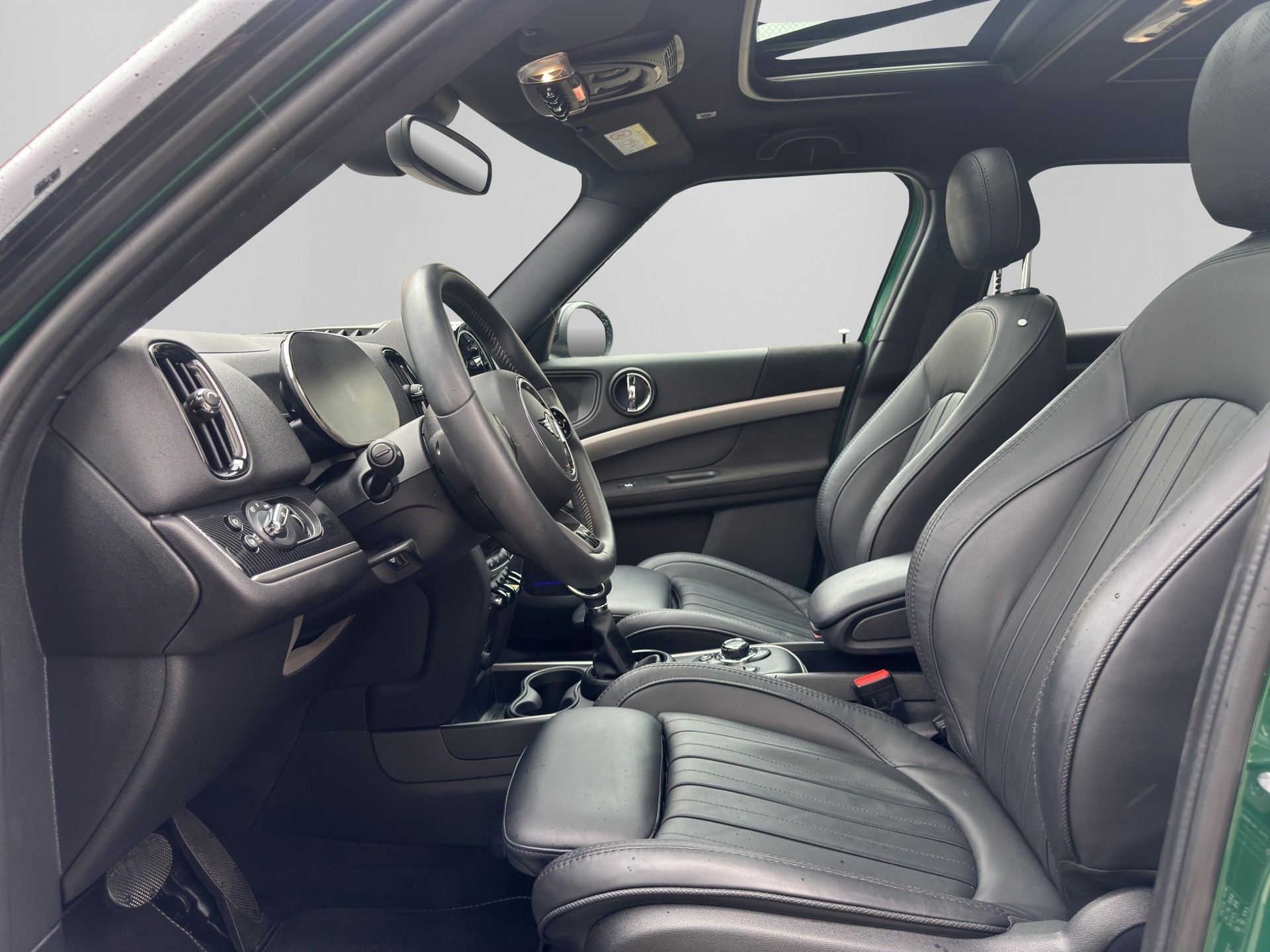 MINI Countryman Cooper SE ALL4-image-10