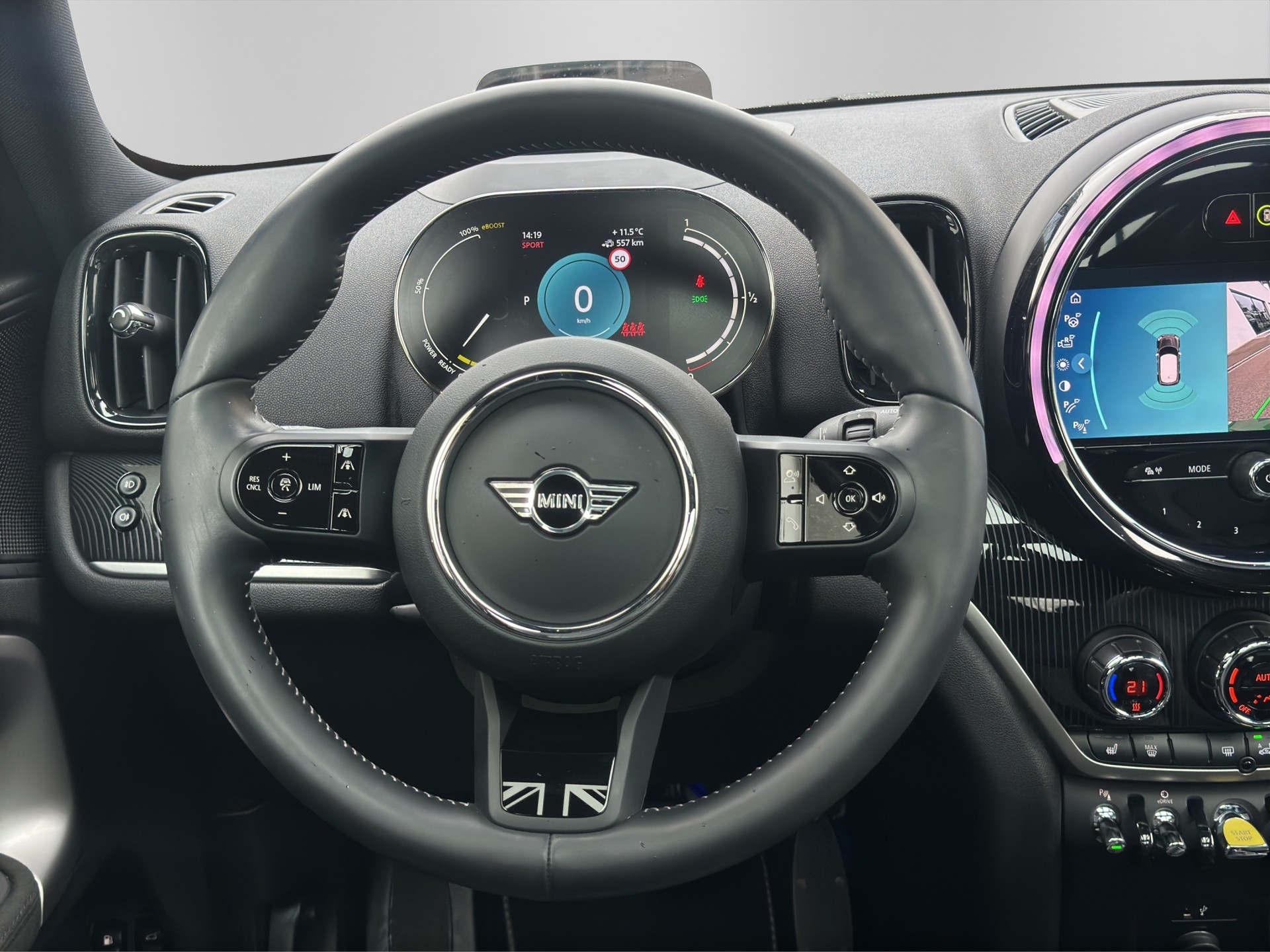 MINI Countryman Cooper SE ALL4-image-15