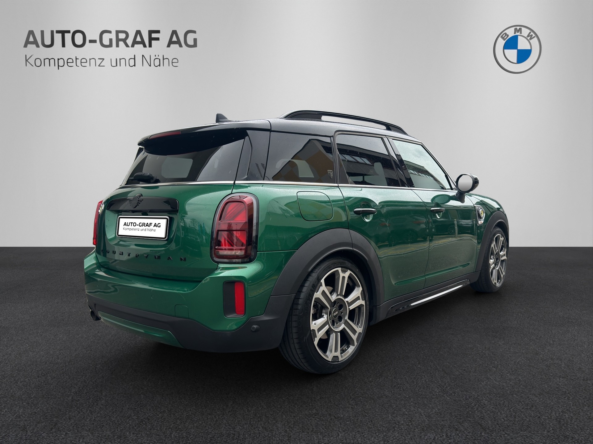MINI Countryman Cooper SE ALL4-image-4