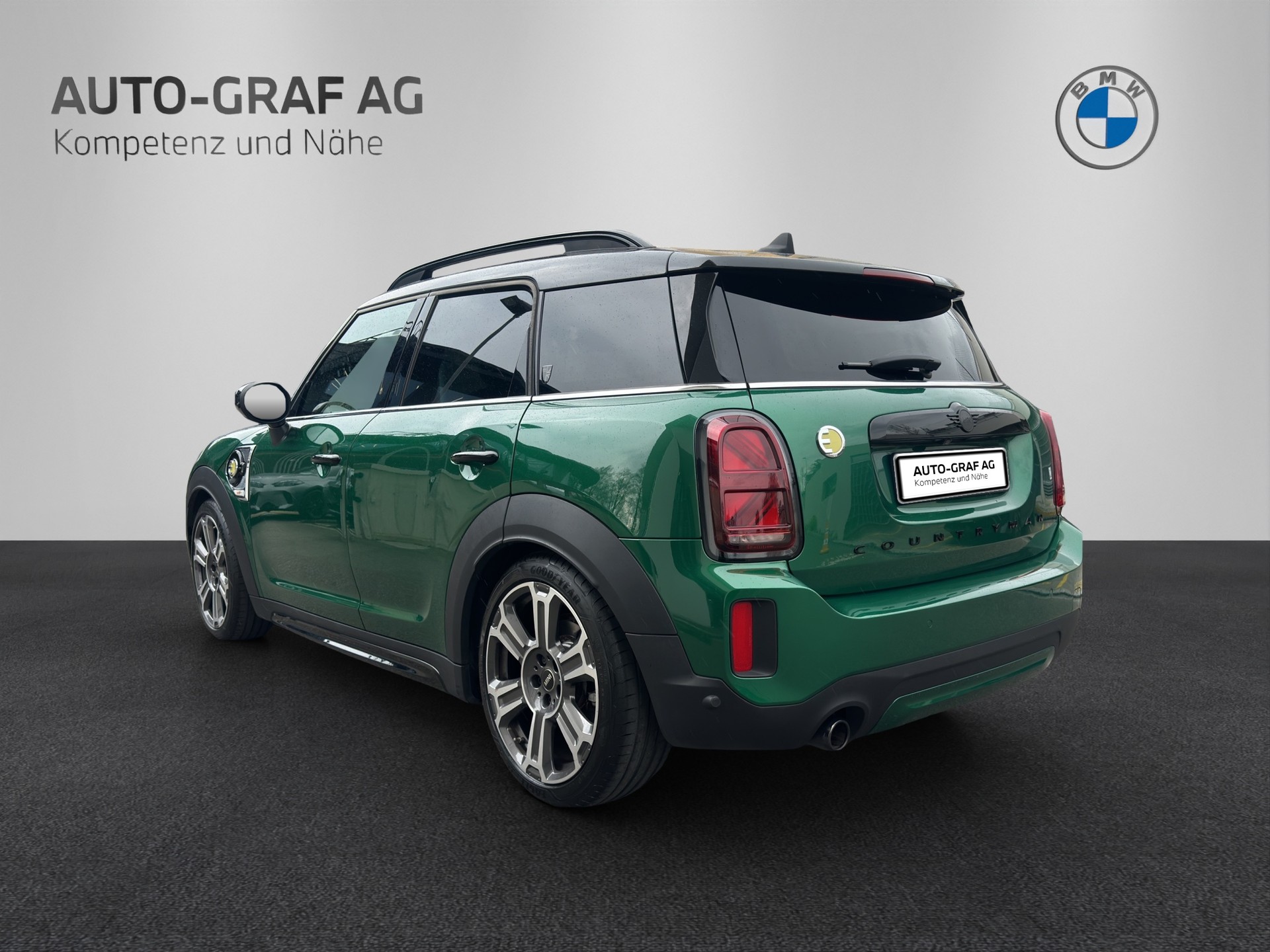 MINI Countryman Cooper SE ALL4-image-2