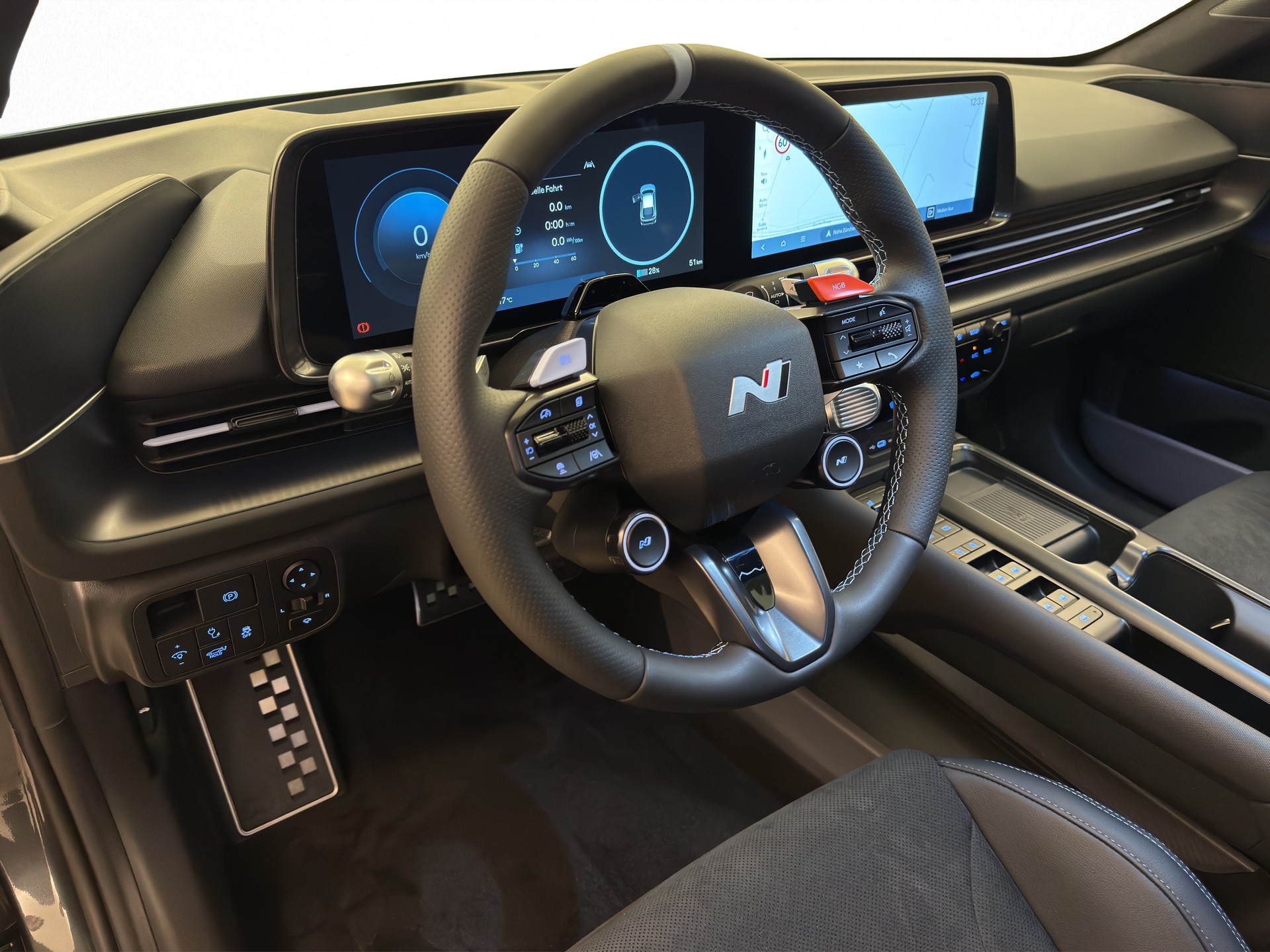 HYUNDAI Ioniq 6 N 4WD 84 kWh-image-11