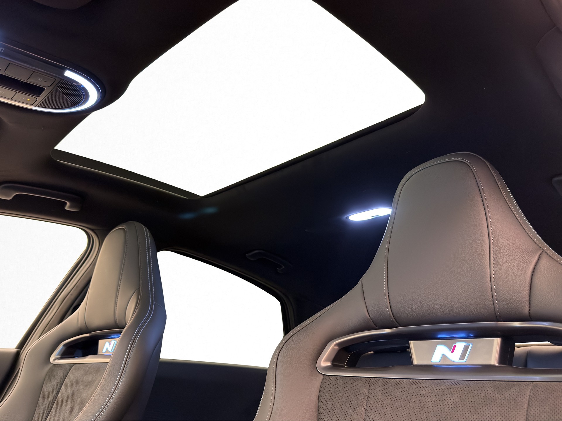 HYUNDAI Ioniq 6 N 4WD 84 kWh-image-12