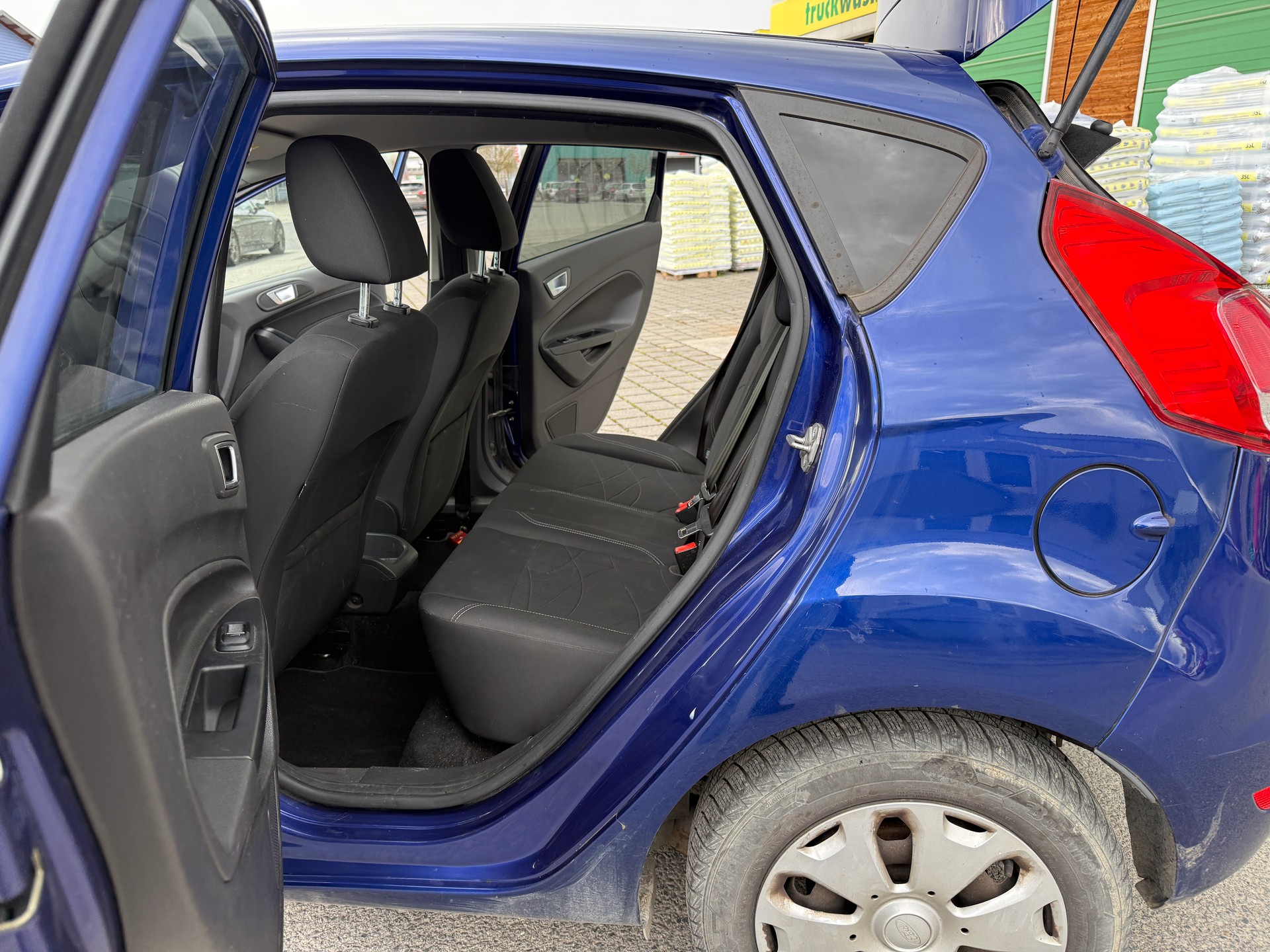 FORD Fiesta 1.0 SCTi Trend-image-9