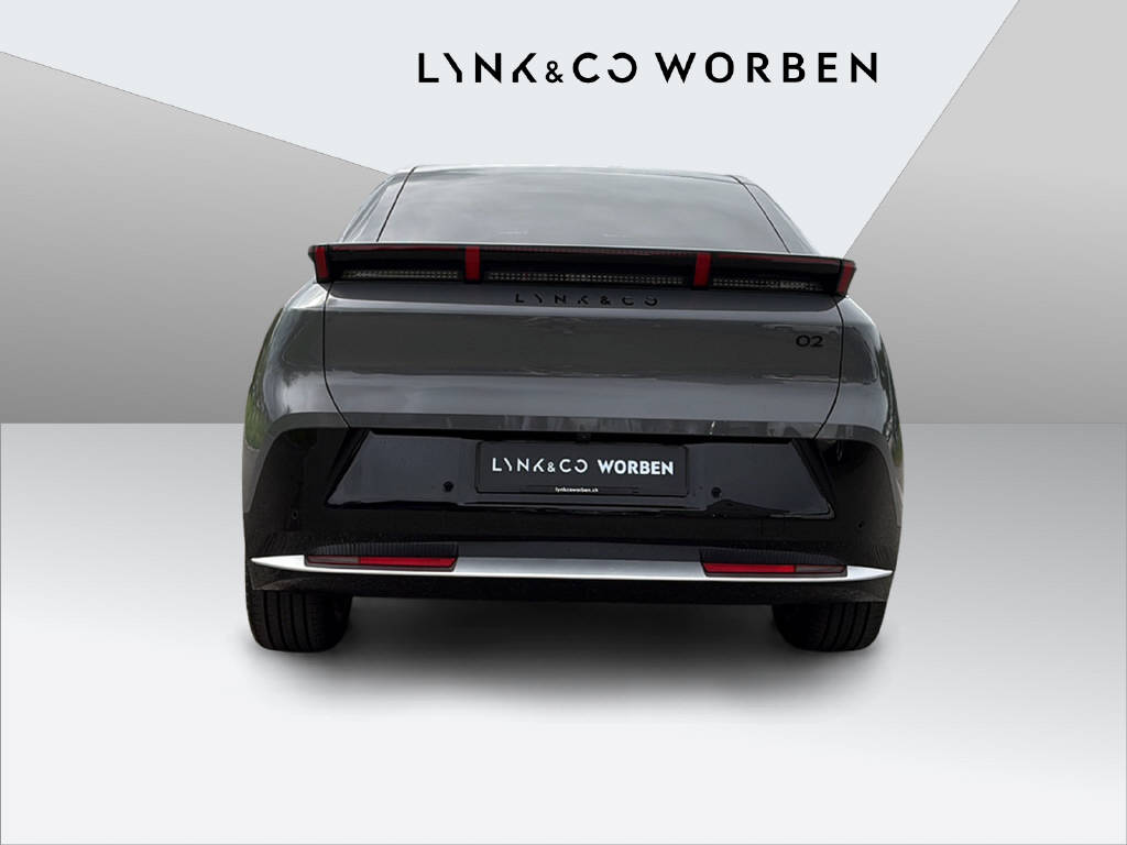 LYNK & CO 02-image-23