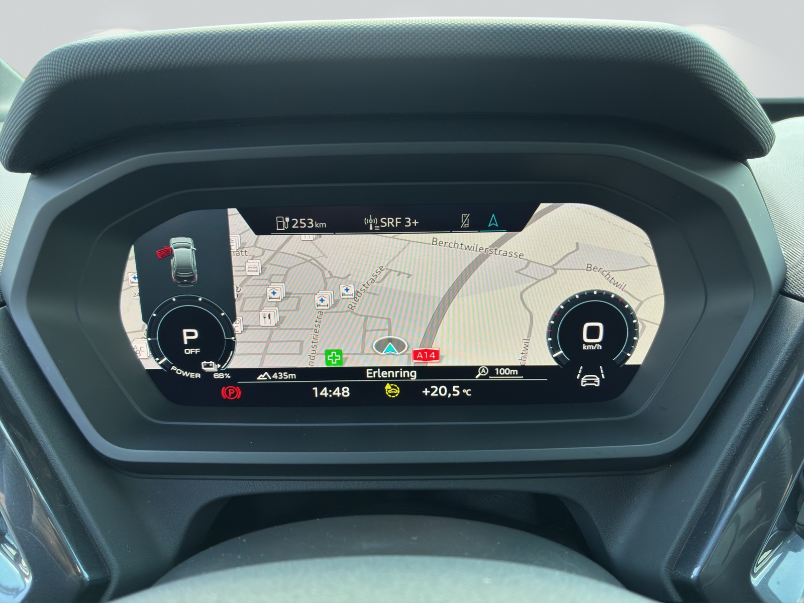 AUDI Q4 e-tron 50 quattro-image-5