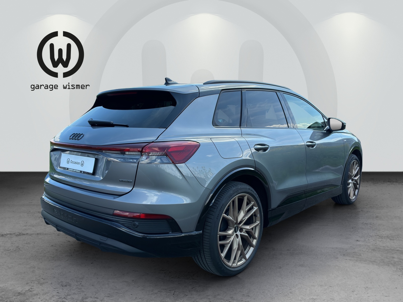 AUDI Q4 e-tron 50 quattro-image-3