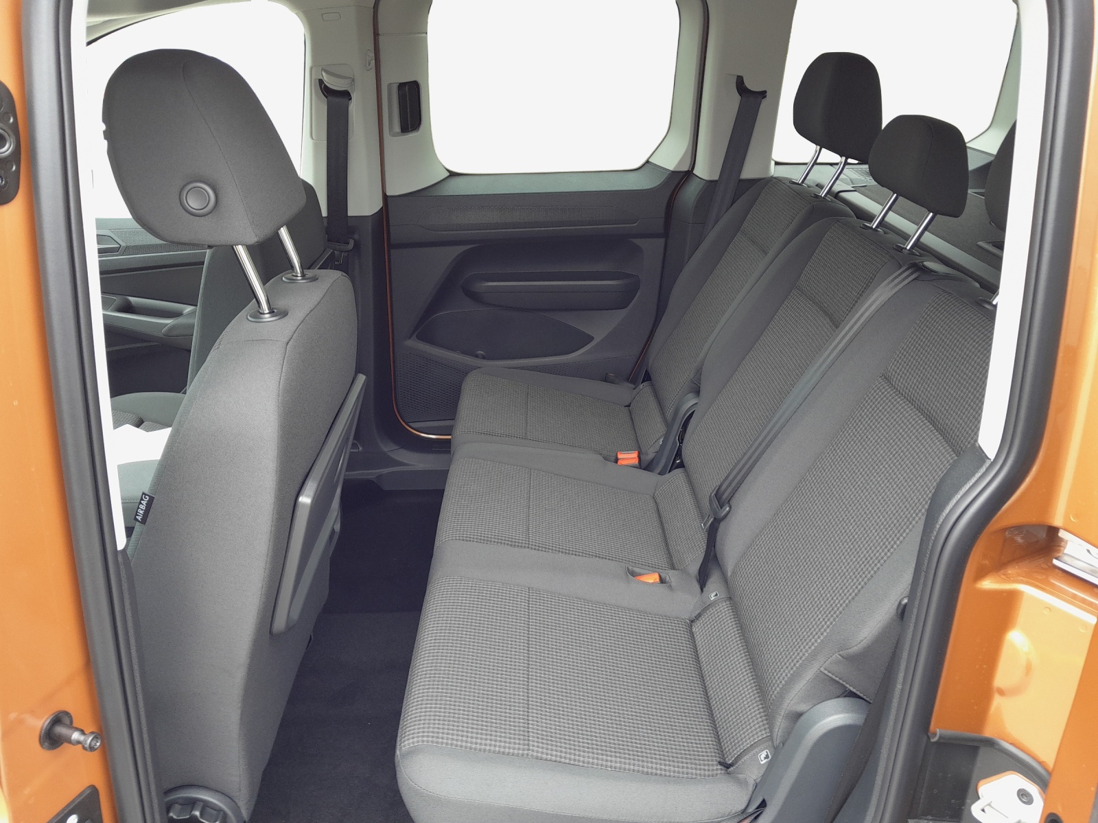 VW Caddy 1.5 TSI Plug in Hybrid Liberty DSG-image-11