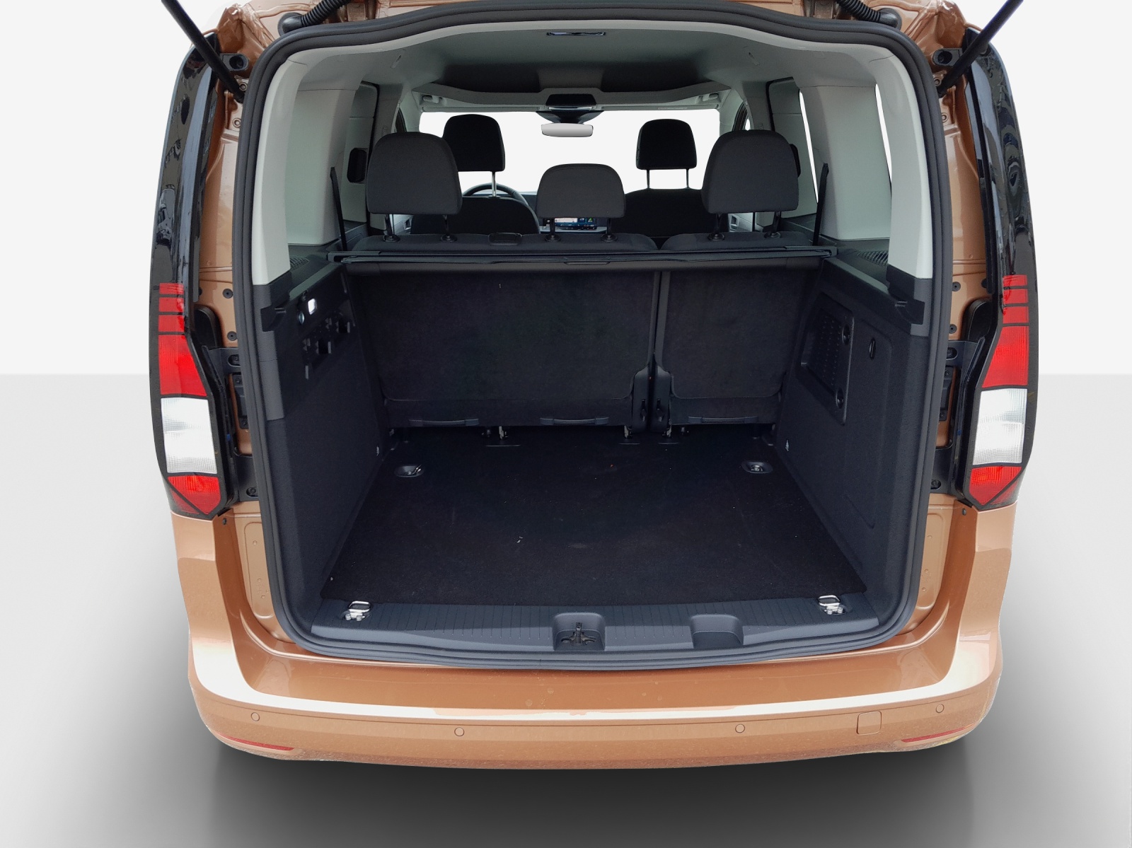 VW Caddy 1.5 TSI Plug in Hybrid Liberty DSG-image-12