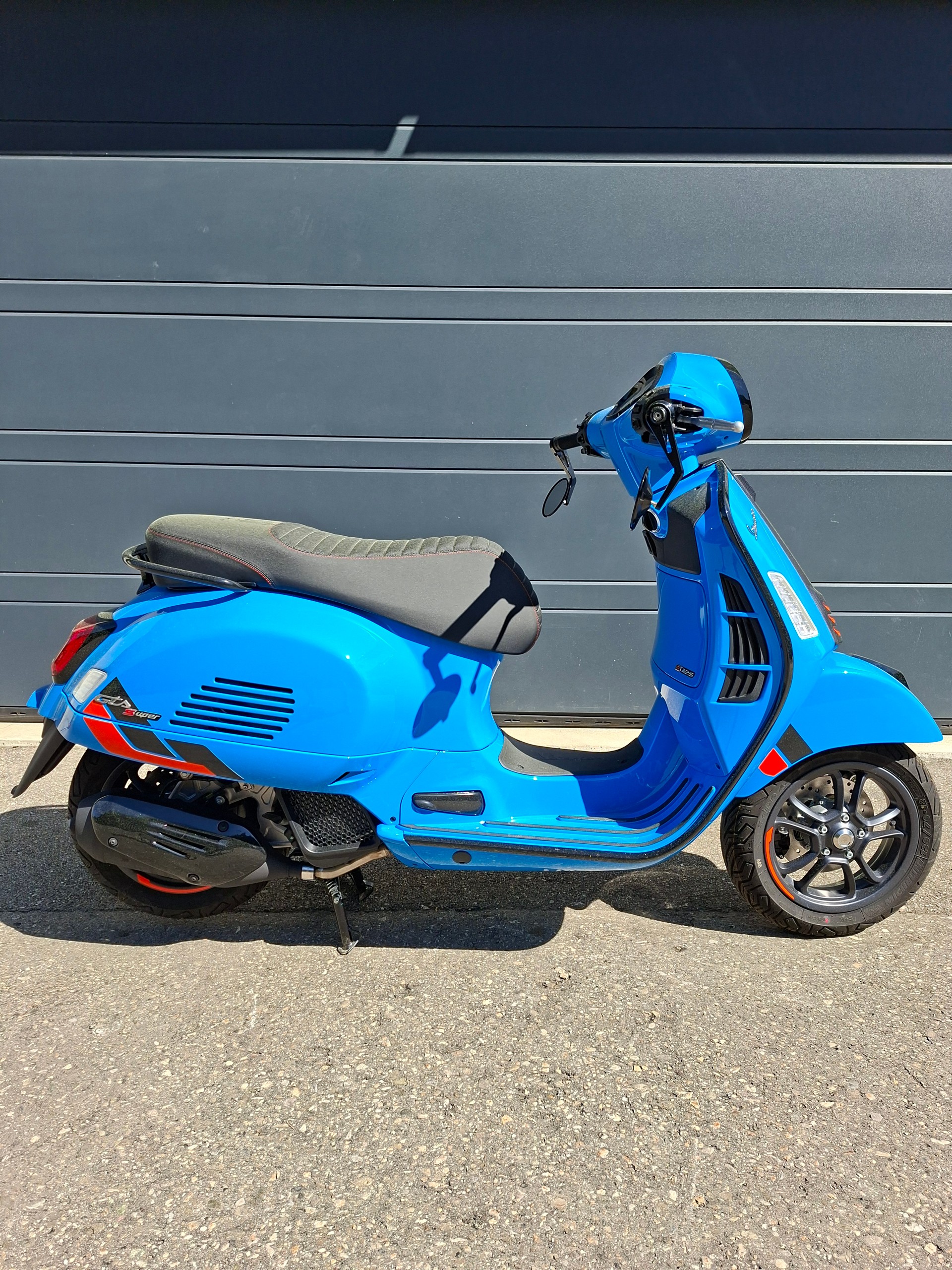 PIAGGIO Vespa GTS 125 Super Sport ABS