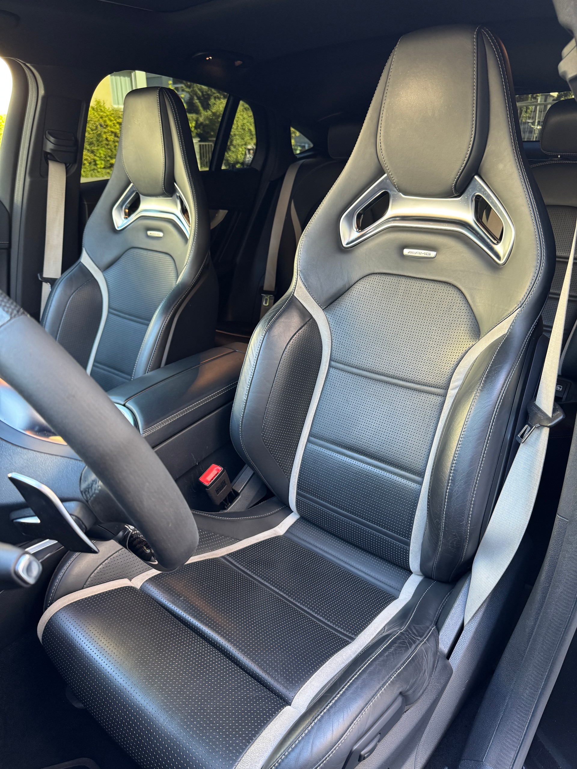 MERCEDES-BENZ GLC Coupé 63 S AMG 4Matic 9G-Tronic-image-12