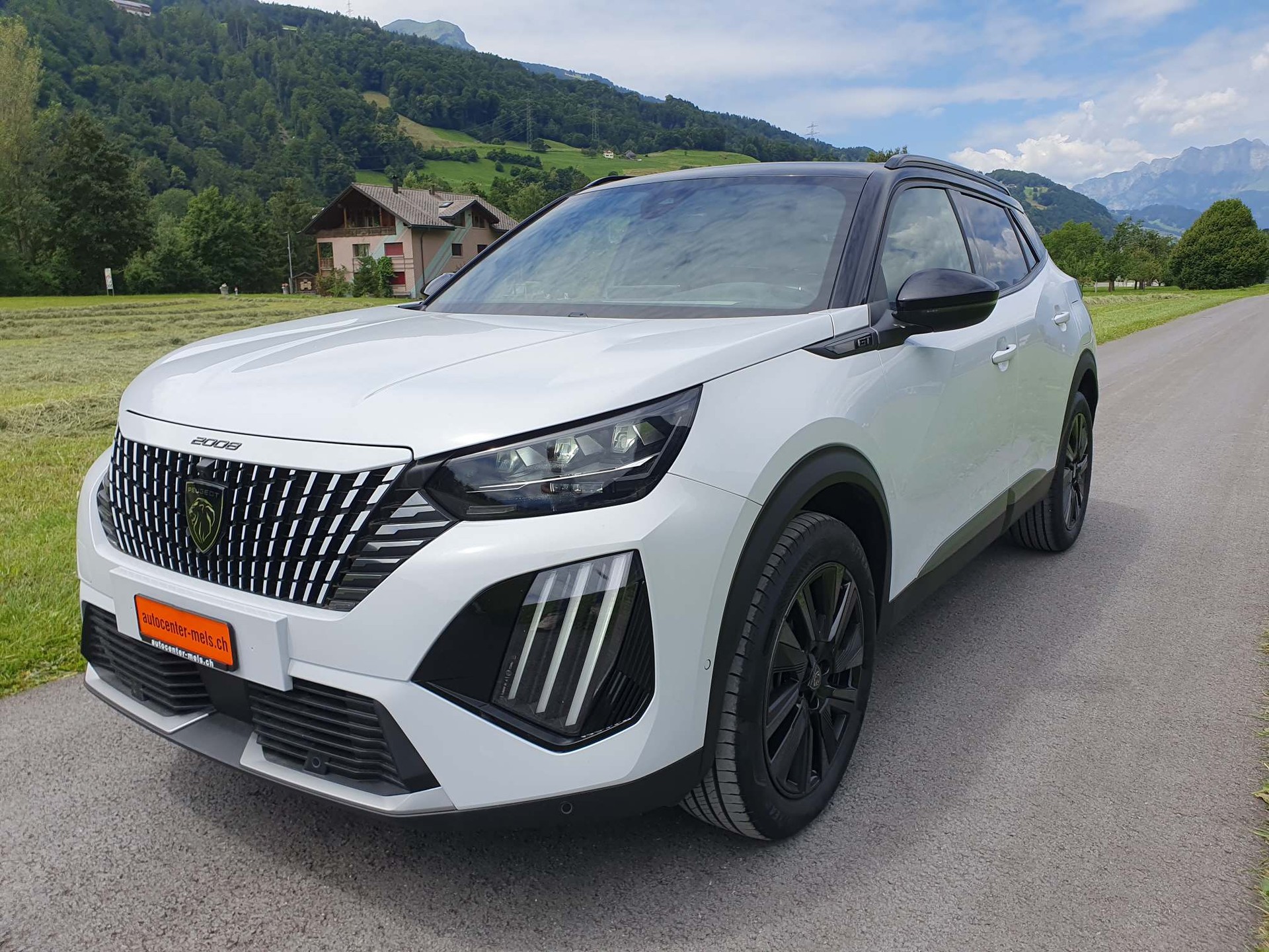 PEUGEOT 2008 1.2 GT 130 GT-image-3