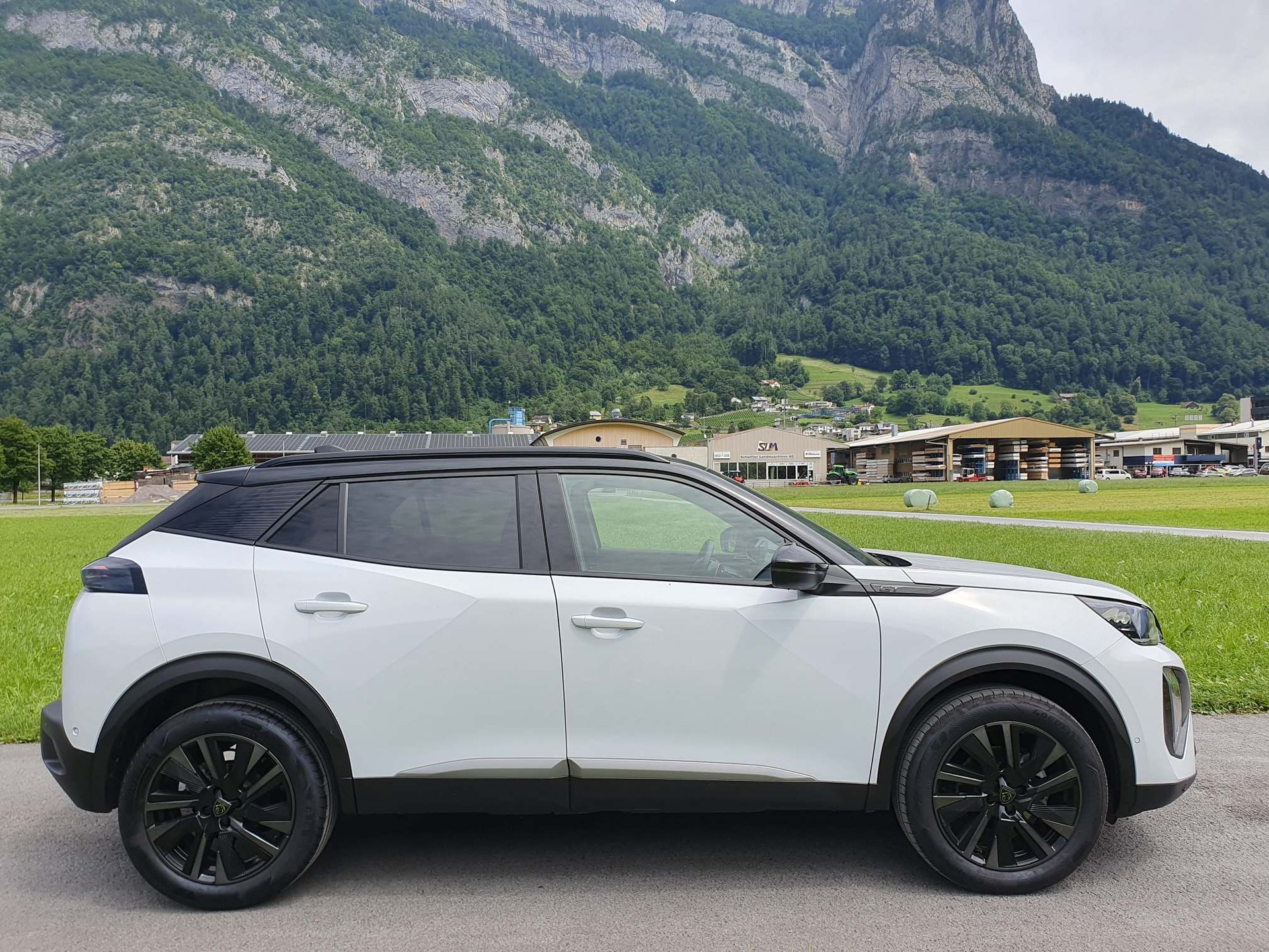 PEUGEOT 2008 1.2 GT 130 GT-image-8