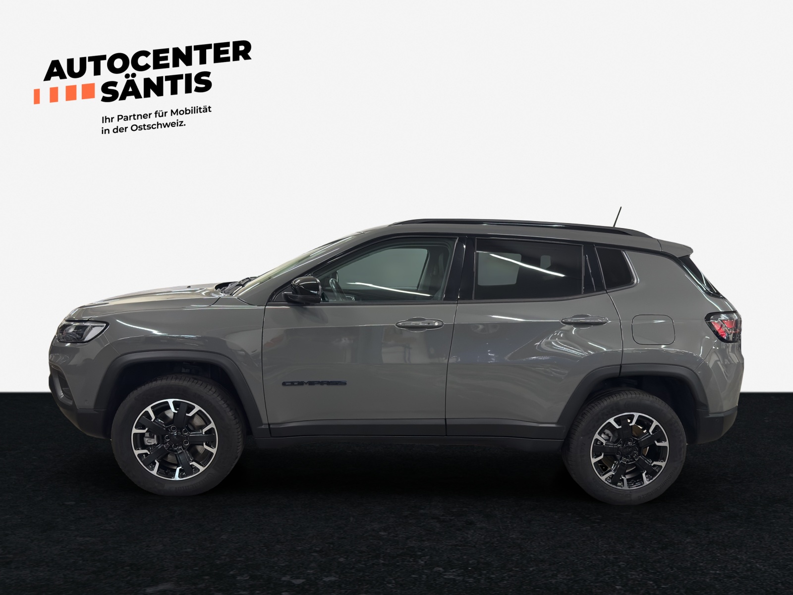 JEEP Compass 1.3 T PHEV Outdoor AWD-image-2