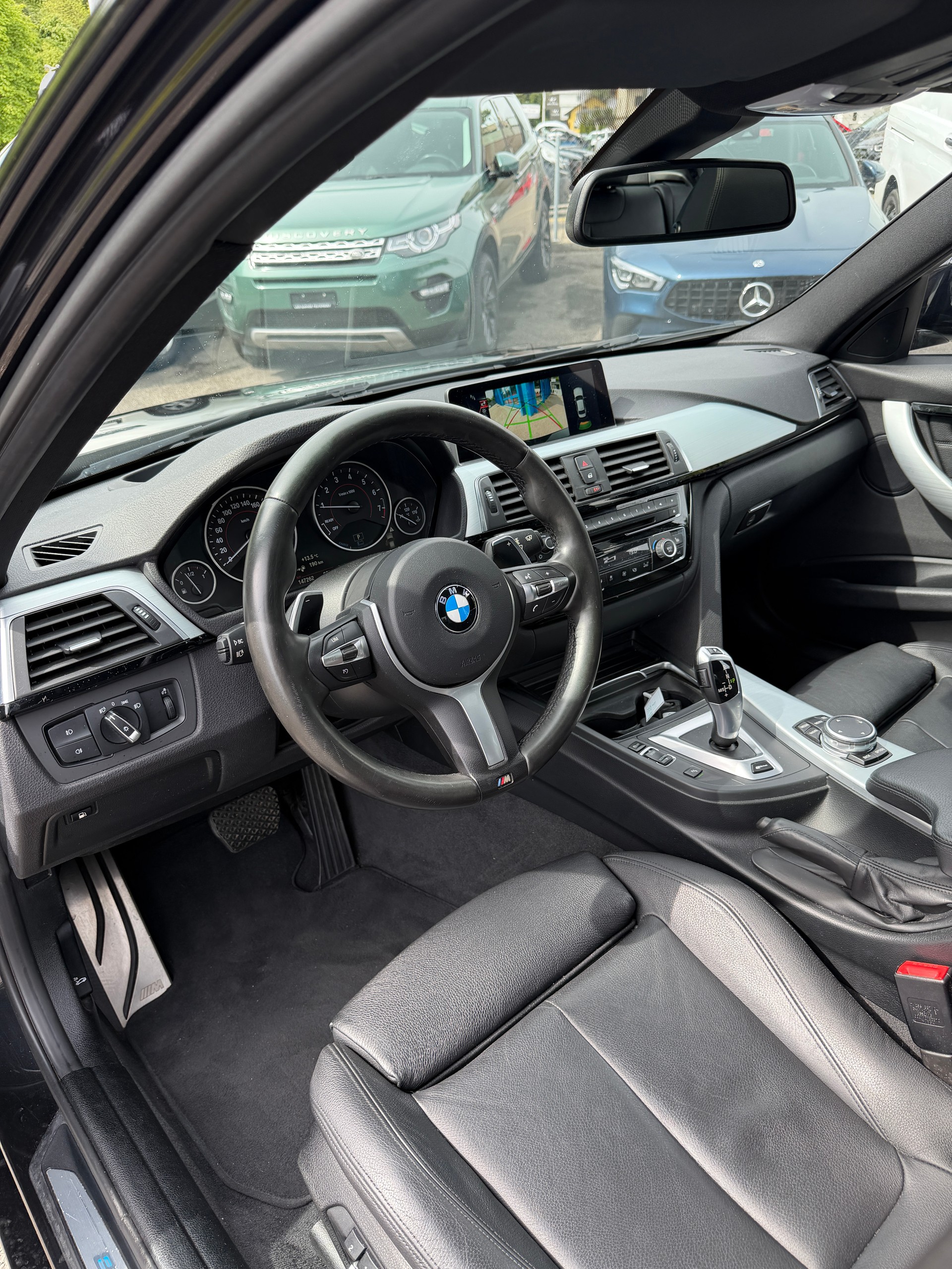 BMW 330e iPerformance M Sport Steptronic-image-6