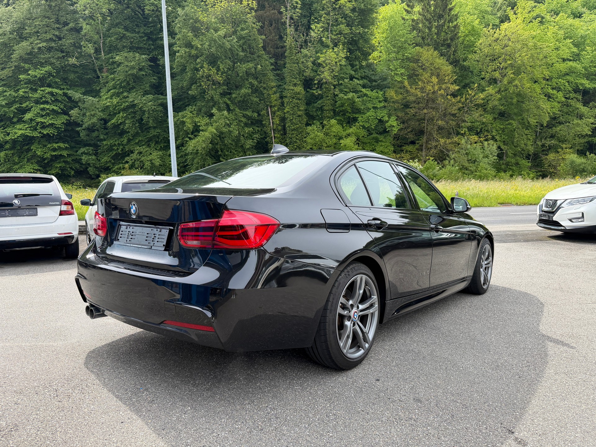 BMW 330e iPerformance M Sport Steptronic-image-3