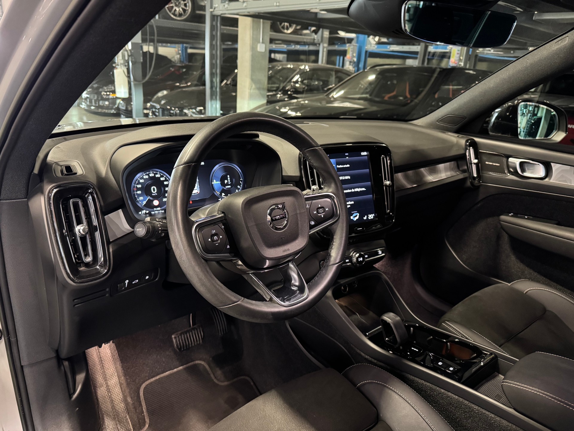 VOLVO XC40 T4 PHEV Ultimate Dark DCT-image-7