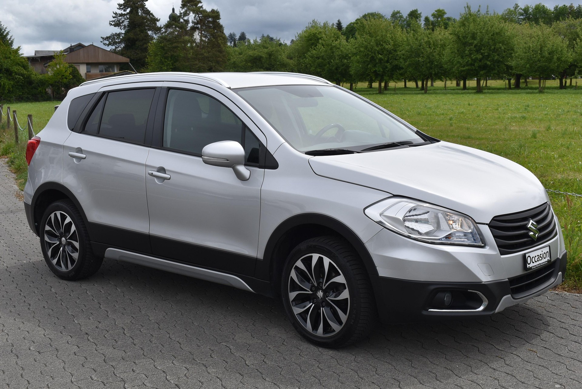 SUZUKI SX4 S-Cross 1.6 16V Sergio Cellano 4x4-image-6