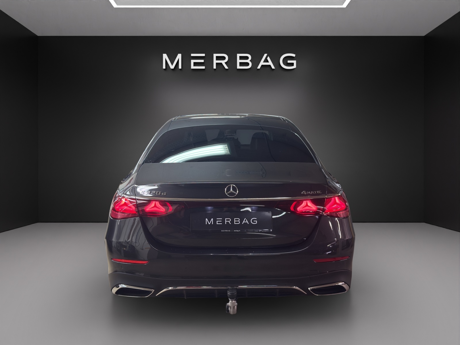 MERCEDES-BENZ E 220 d 4Matic 9G-Tronic-image-3