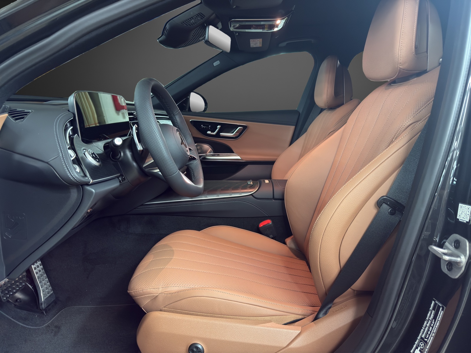 MERCEDES-BENZ E 220 d 4Matic 9G-Tronic-image-9