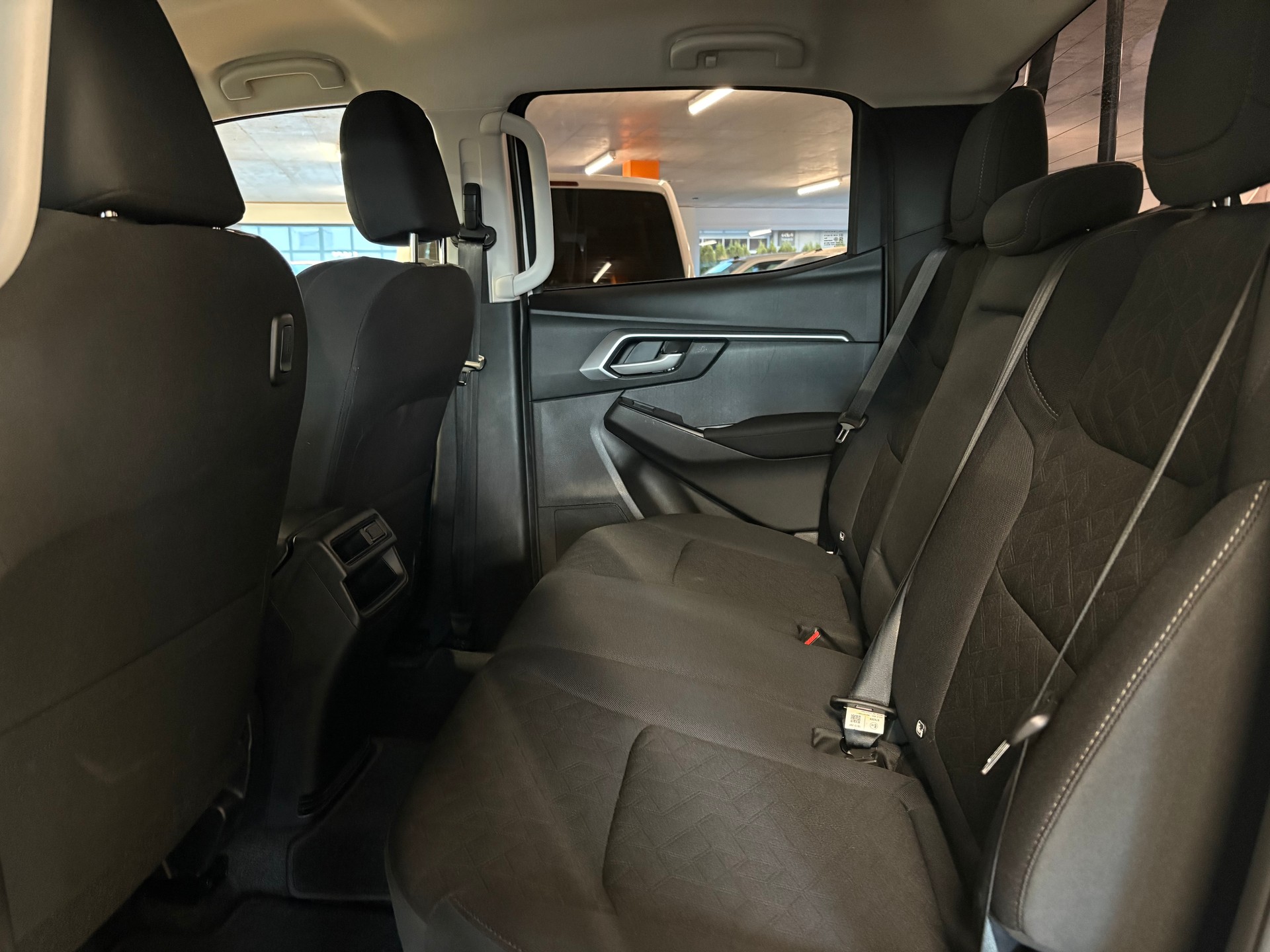 ISUZU D-MAX 1.9 CrewCab N60BB+ 4x4 AT-image-11